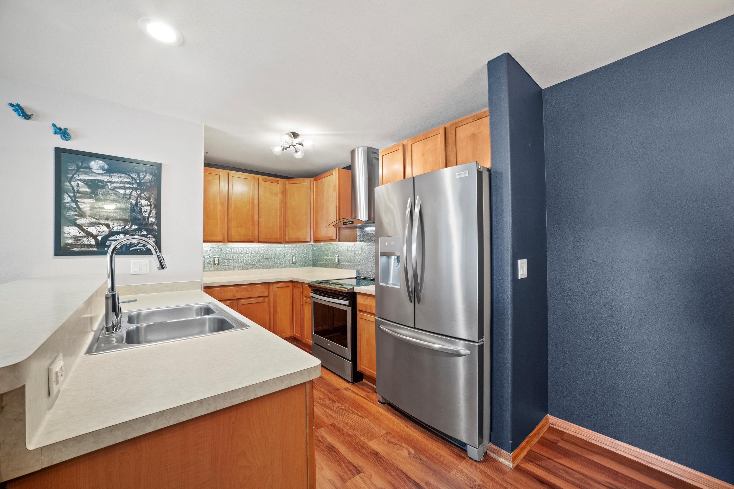 3053 W Drexel Ave