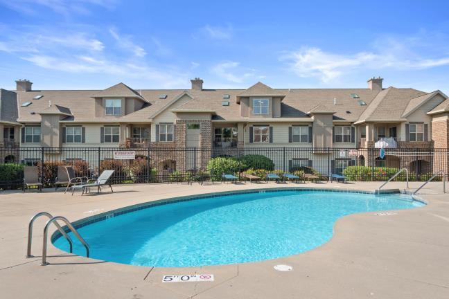 3053 W Drexel Ave