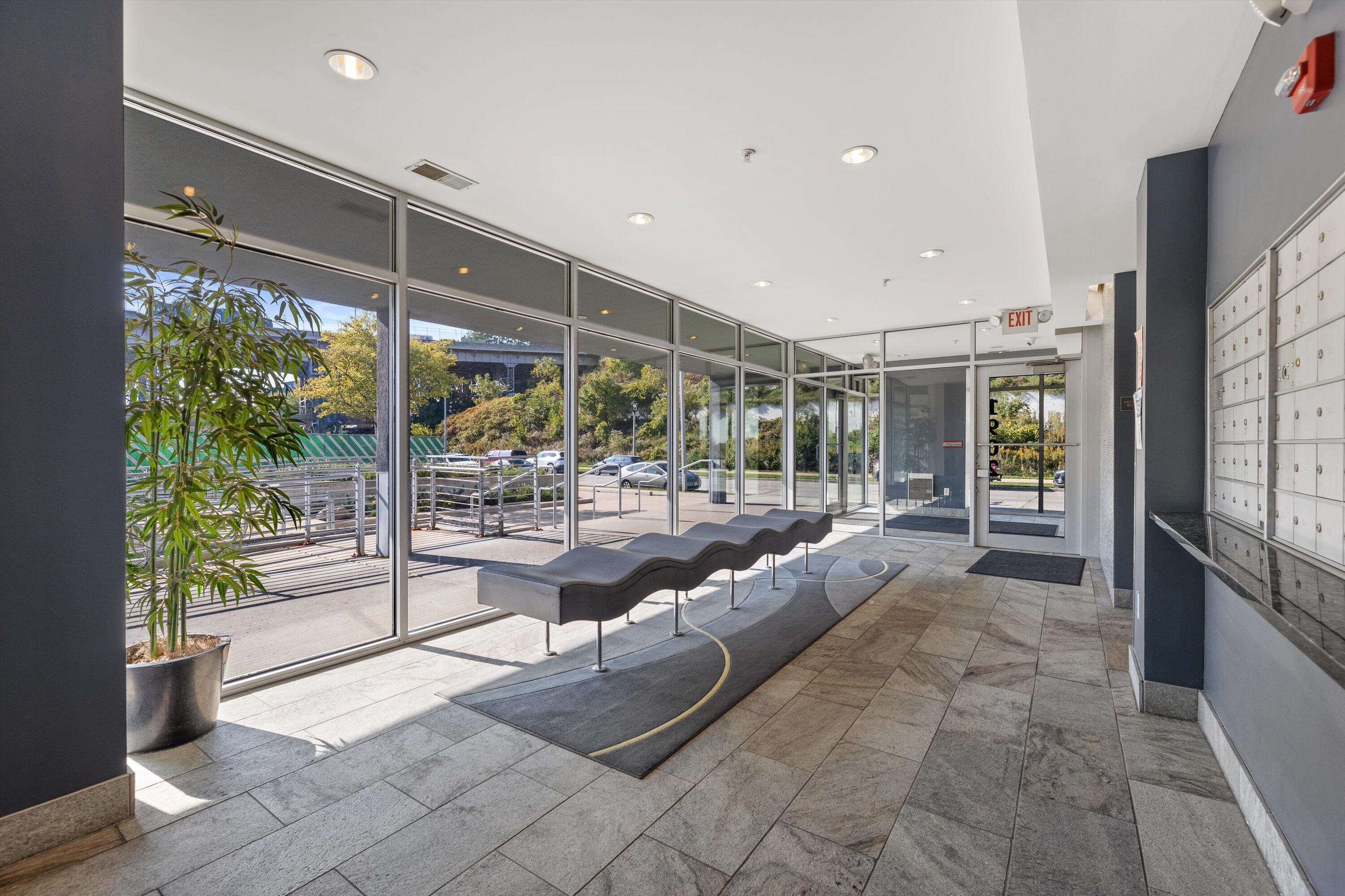 1902 N Commerce St Unit: 506