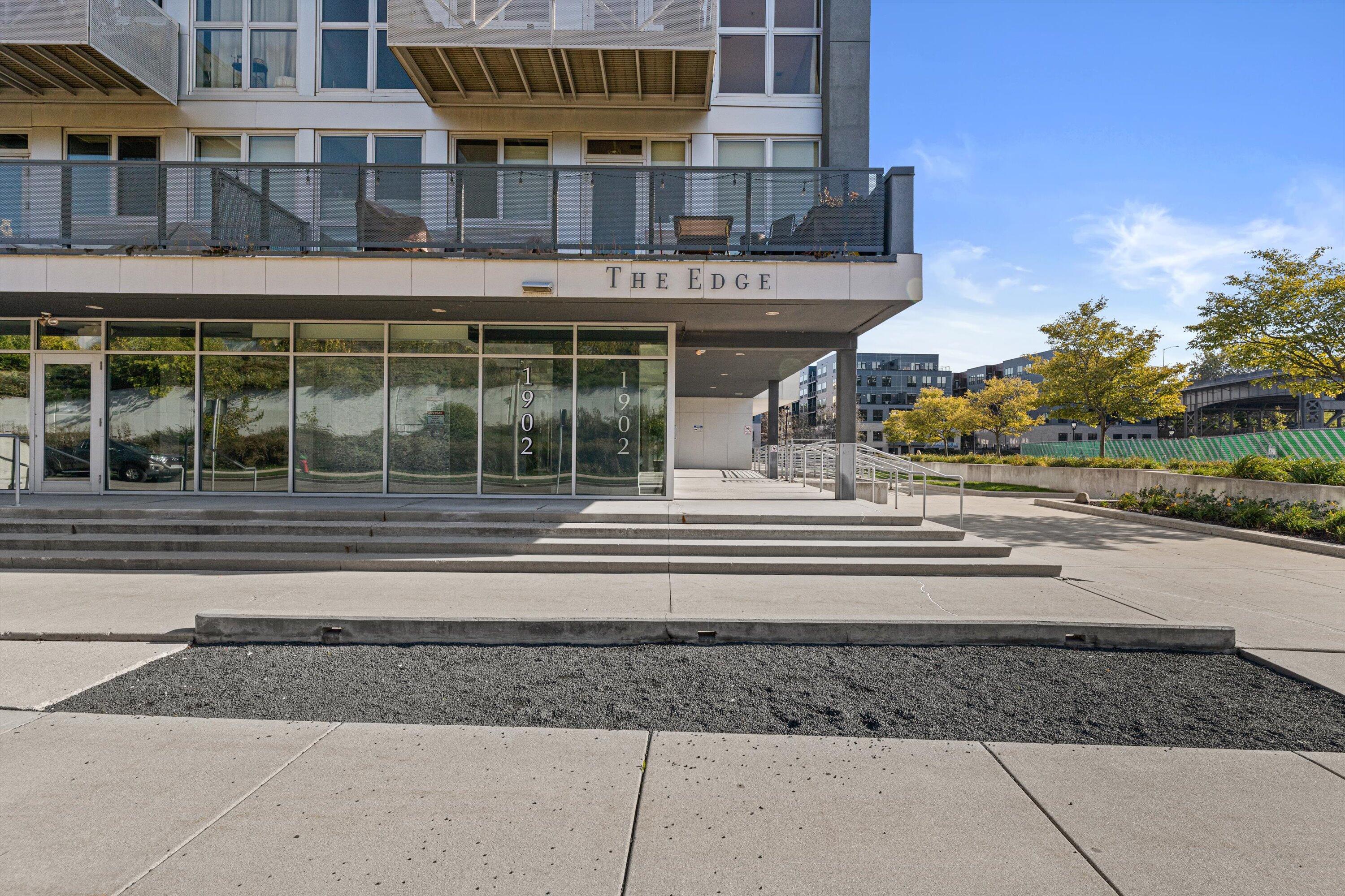 1902 N Commerce St Unit: 506