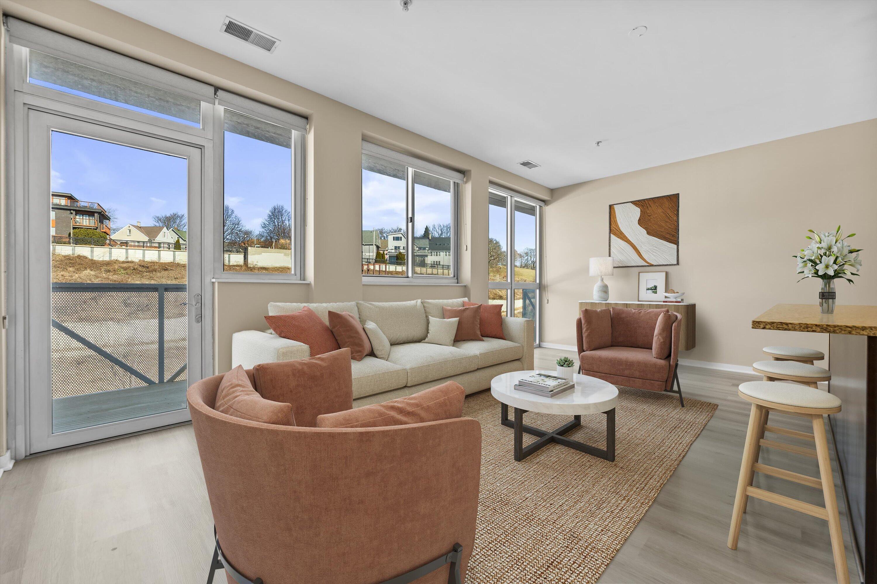 1902 N Commerce St Unit: 506