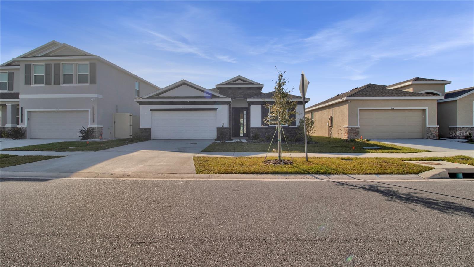 5428 FLINT HILLS DR