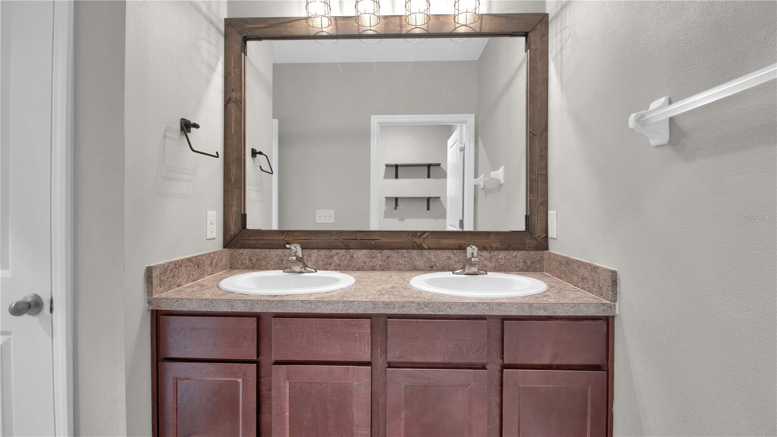 16419 LITTLE GARDEN DR