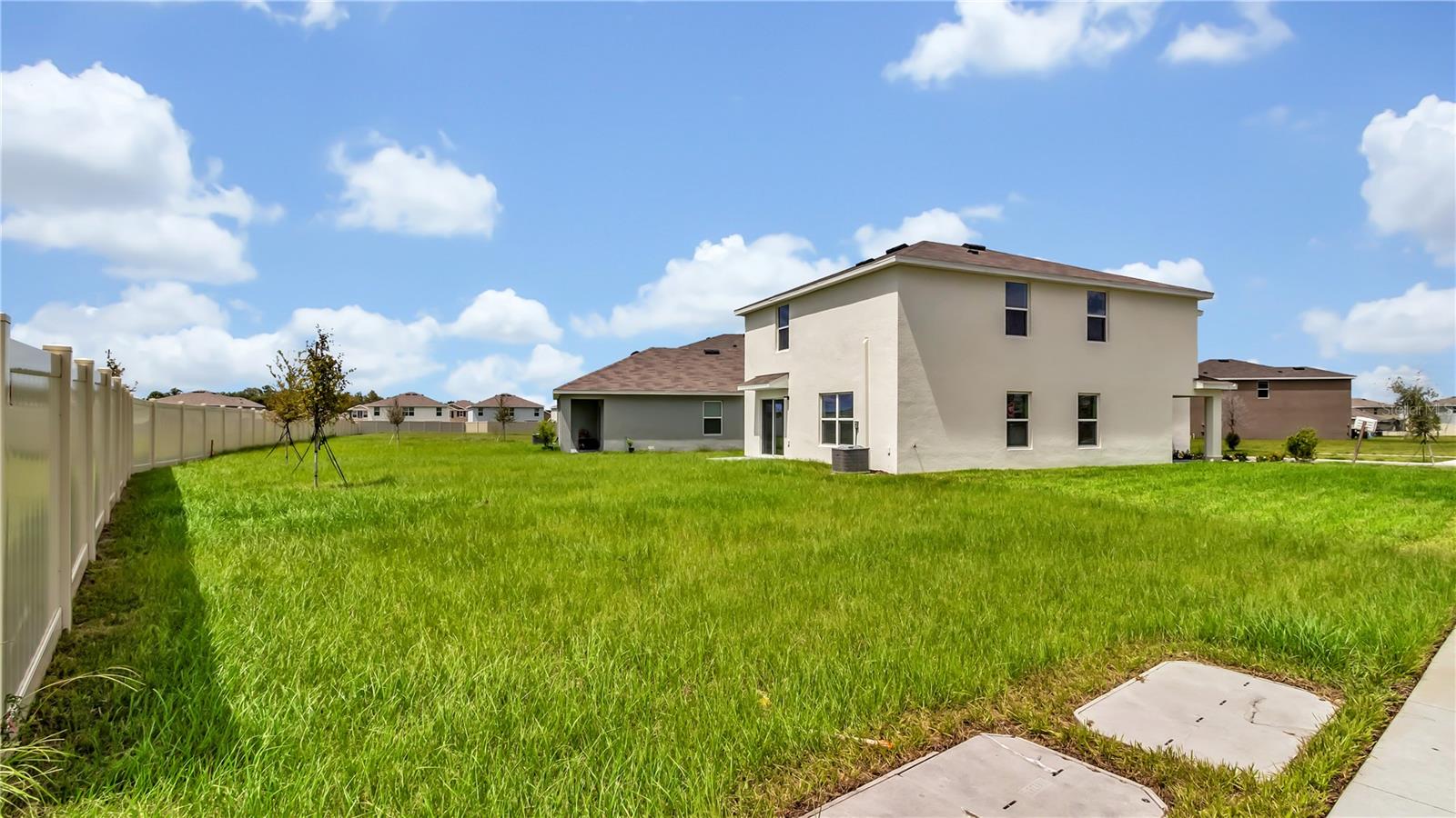 16651 MOSAIC OAR DR