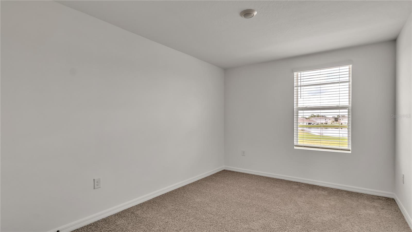 16651 MOSAIC OAR DR