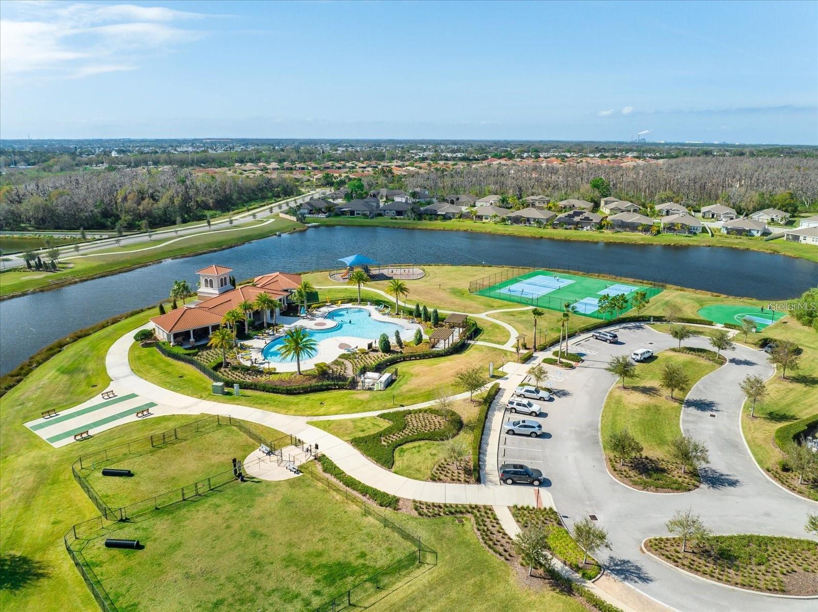 16651 MOSAIC OAR DR