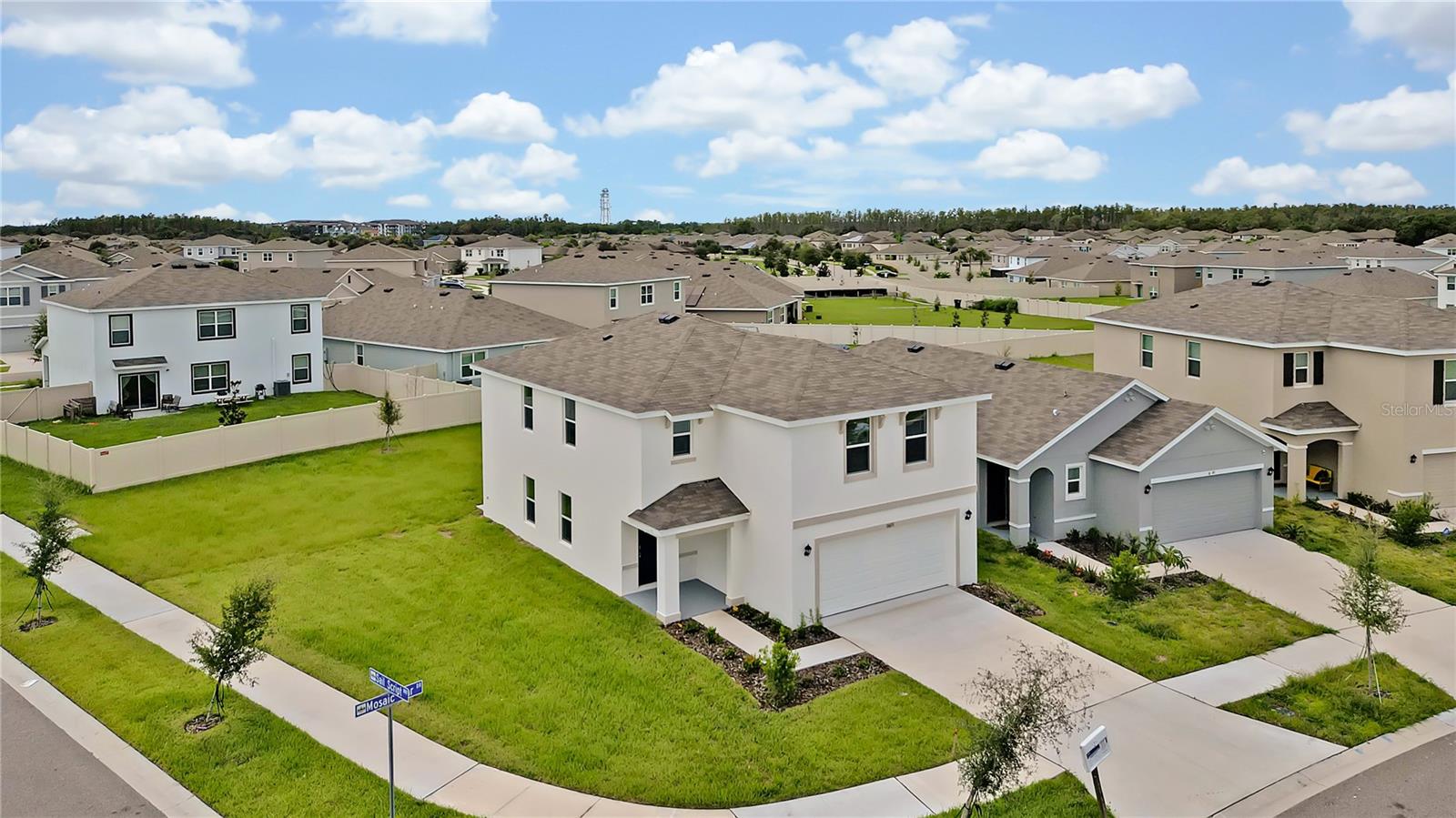 16651 MOSAIC OAR DR