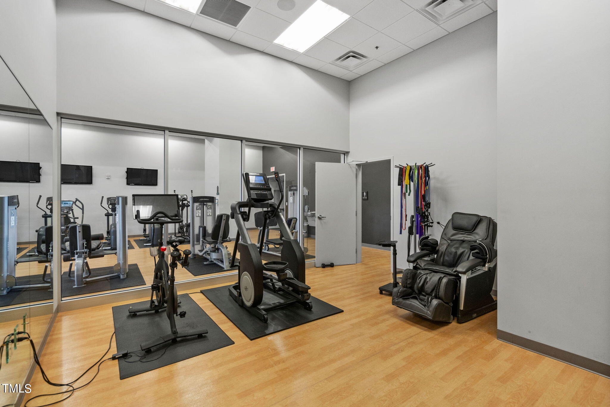 140 W Franklin Street Unit 224