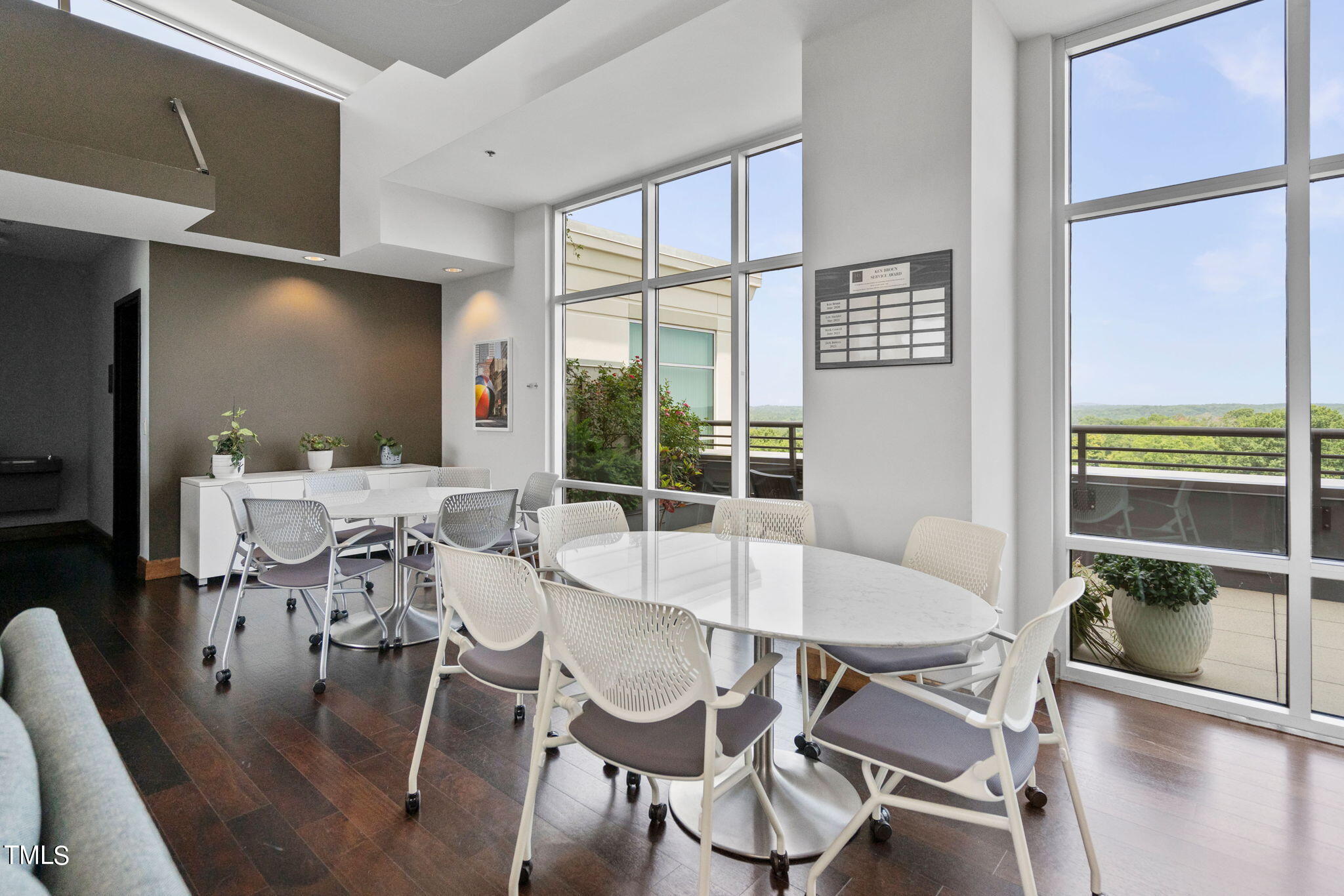140 W Franklin Street Unit 224