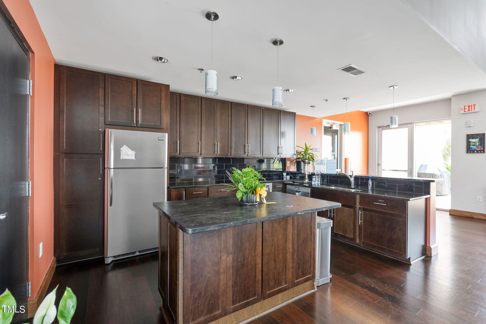 140 W Franklin Street Unit 224
