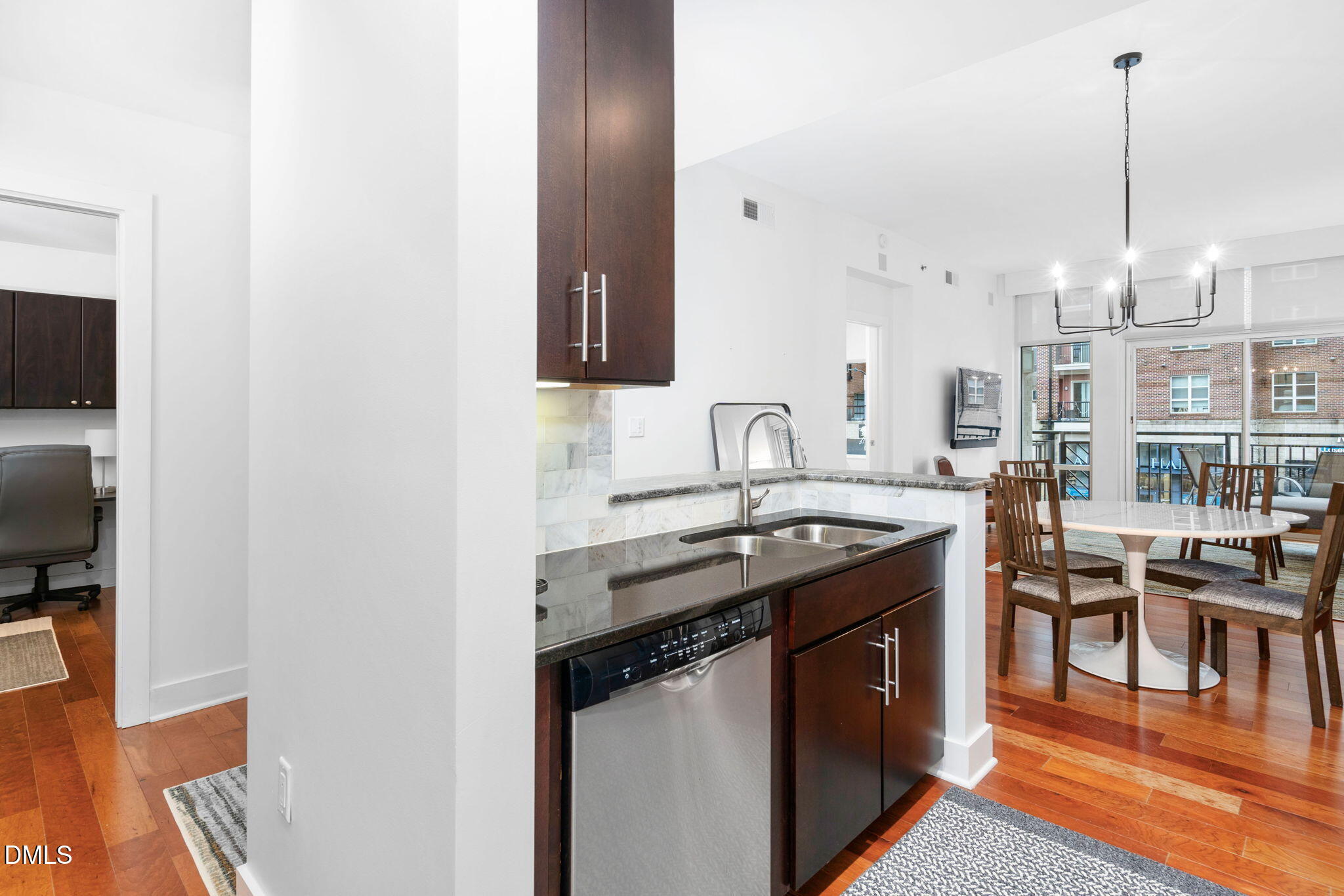 140 W Franklin Street Unit 224