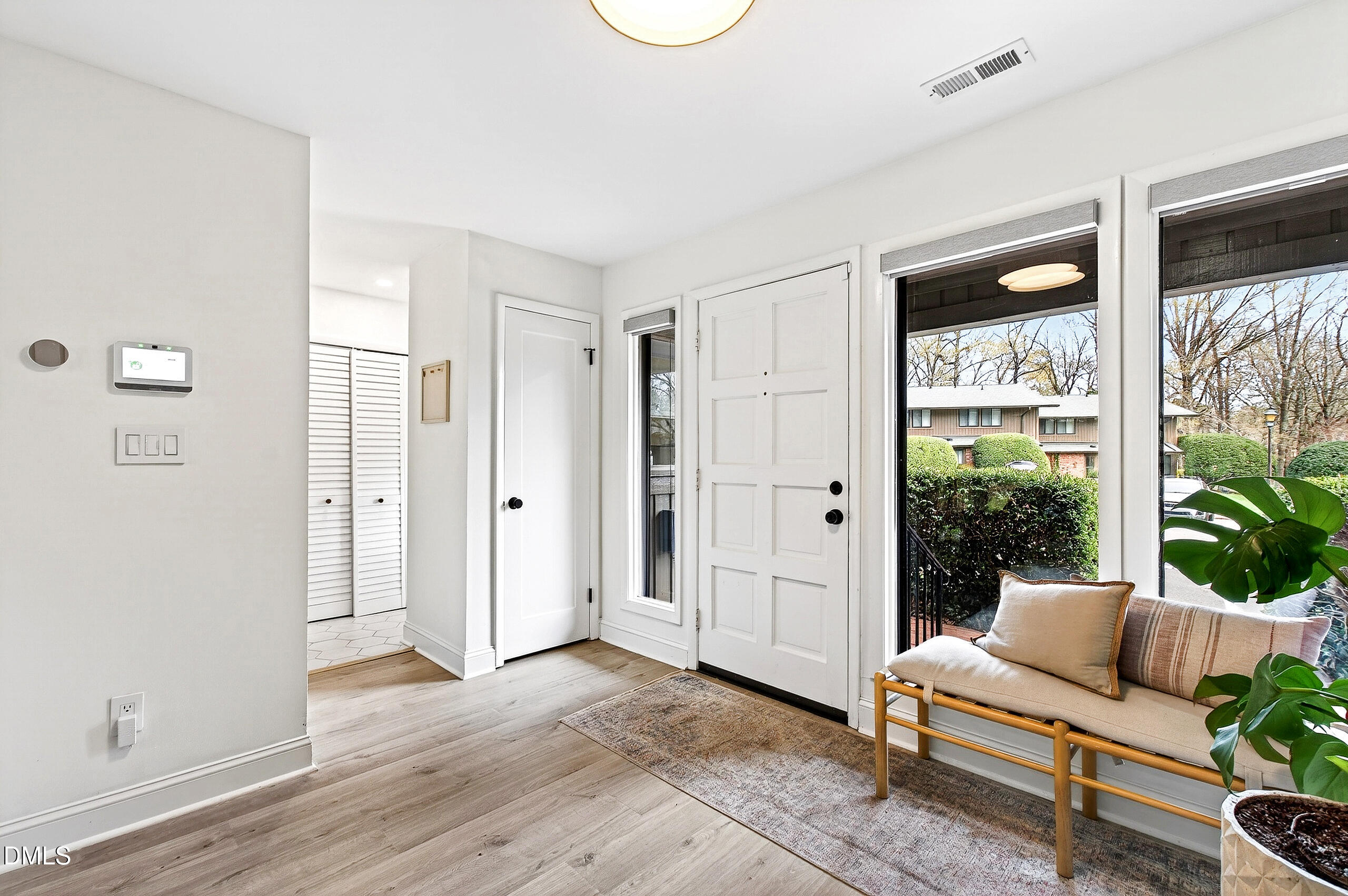 907 Oak Tree Drive
