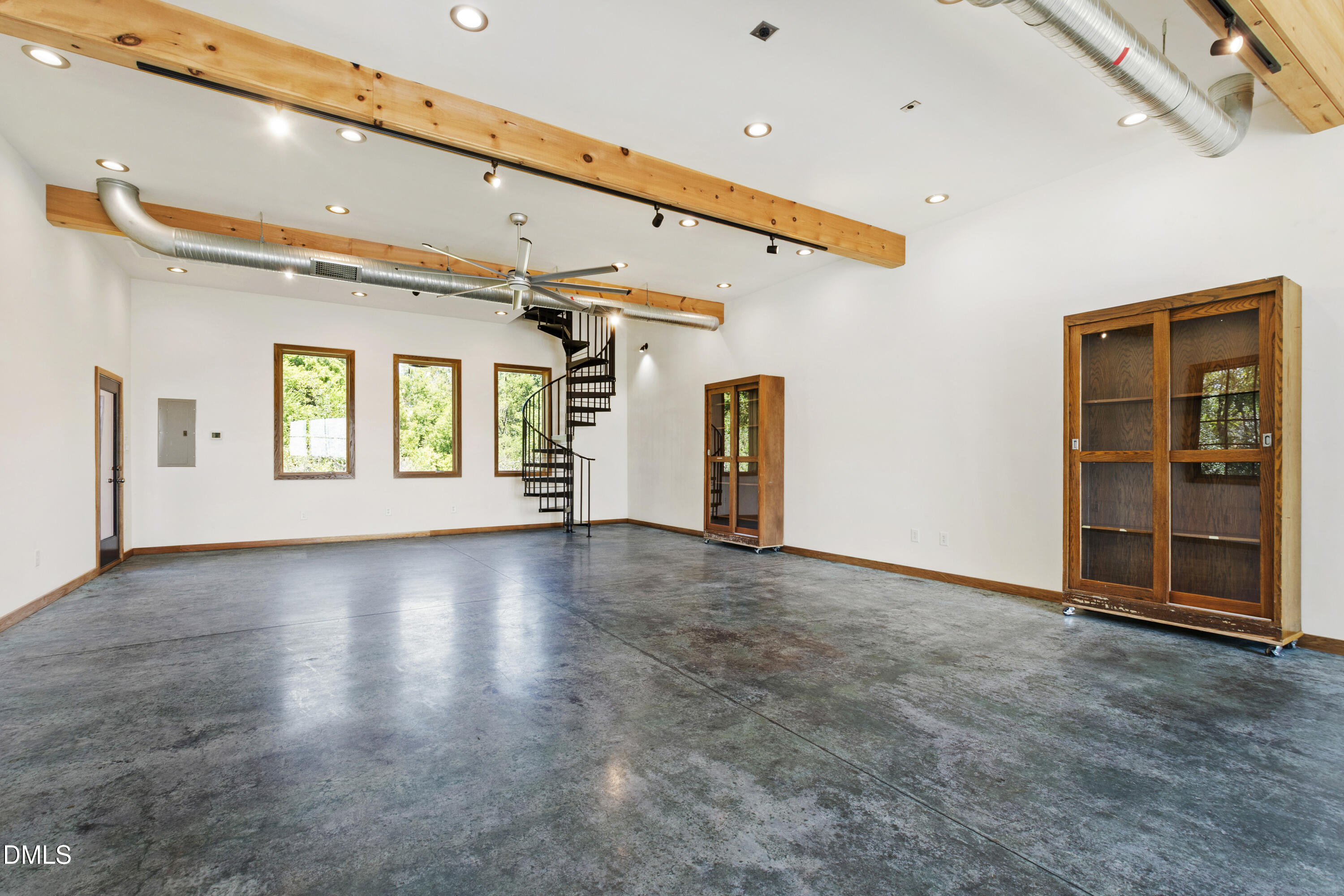 5956 Whitlow Johnson Lane