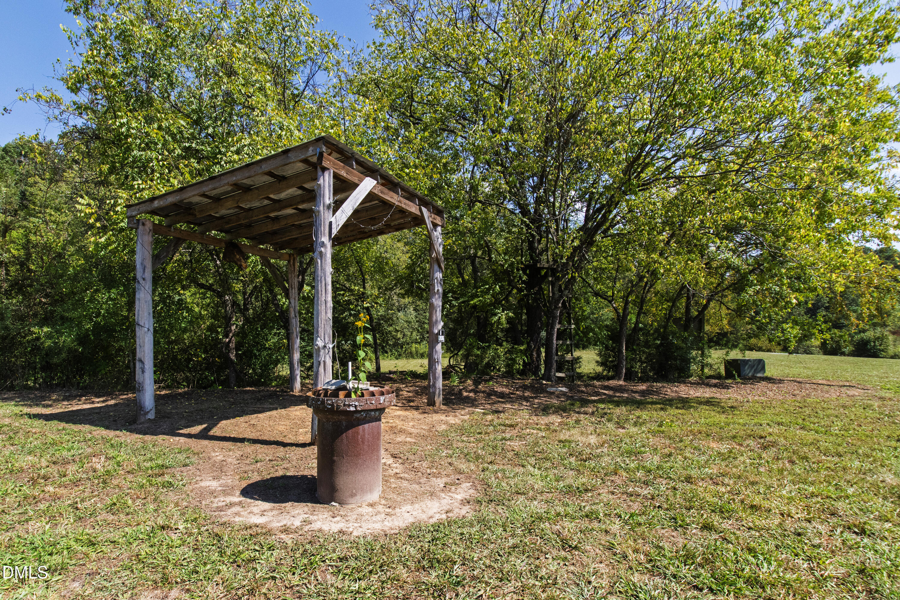 5956 Whitlow Johnson Lane