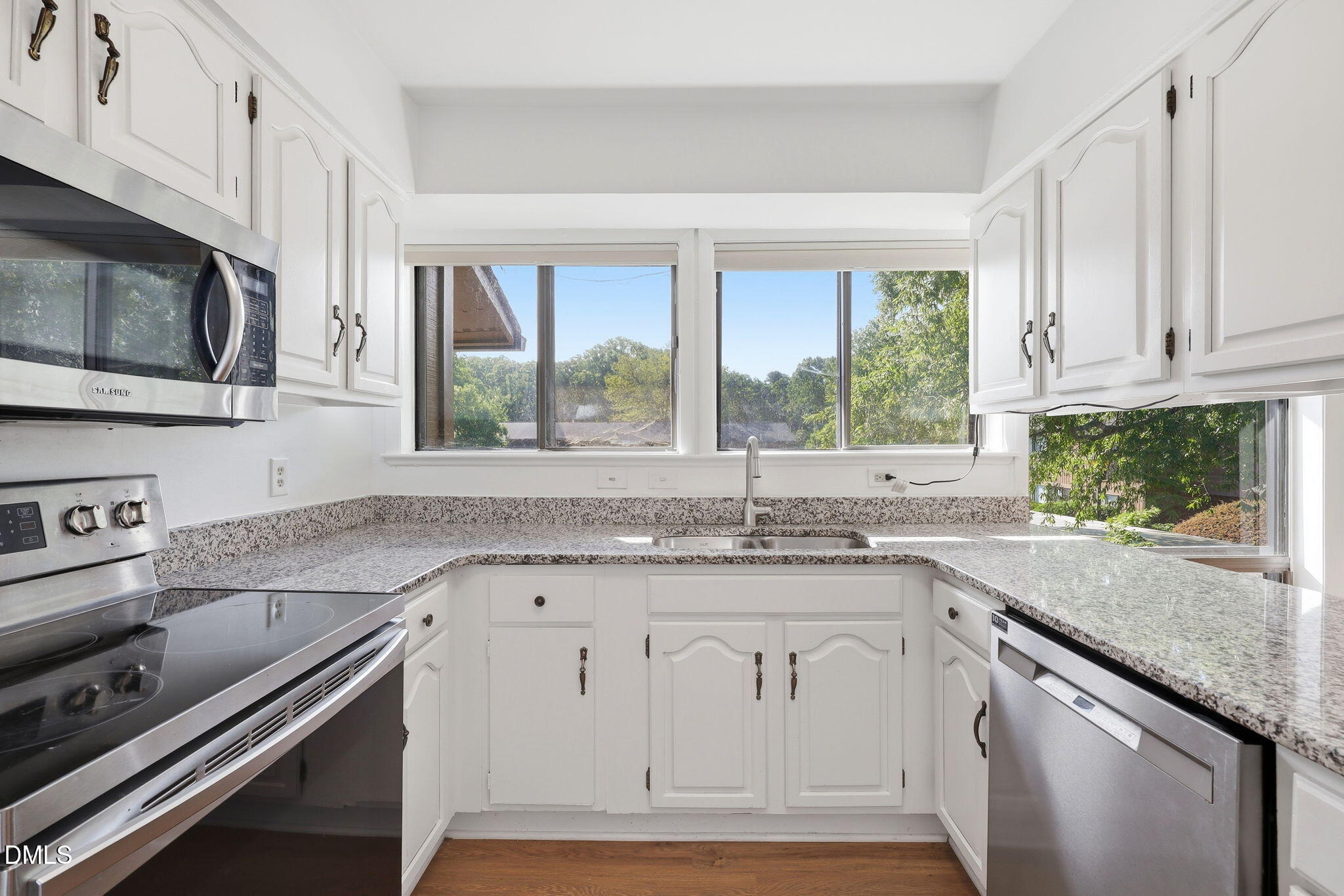 306 Oak Tree Drive # 306