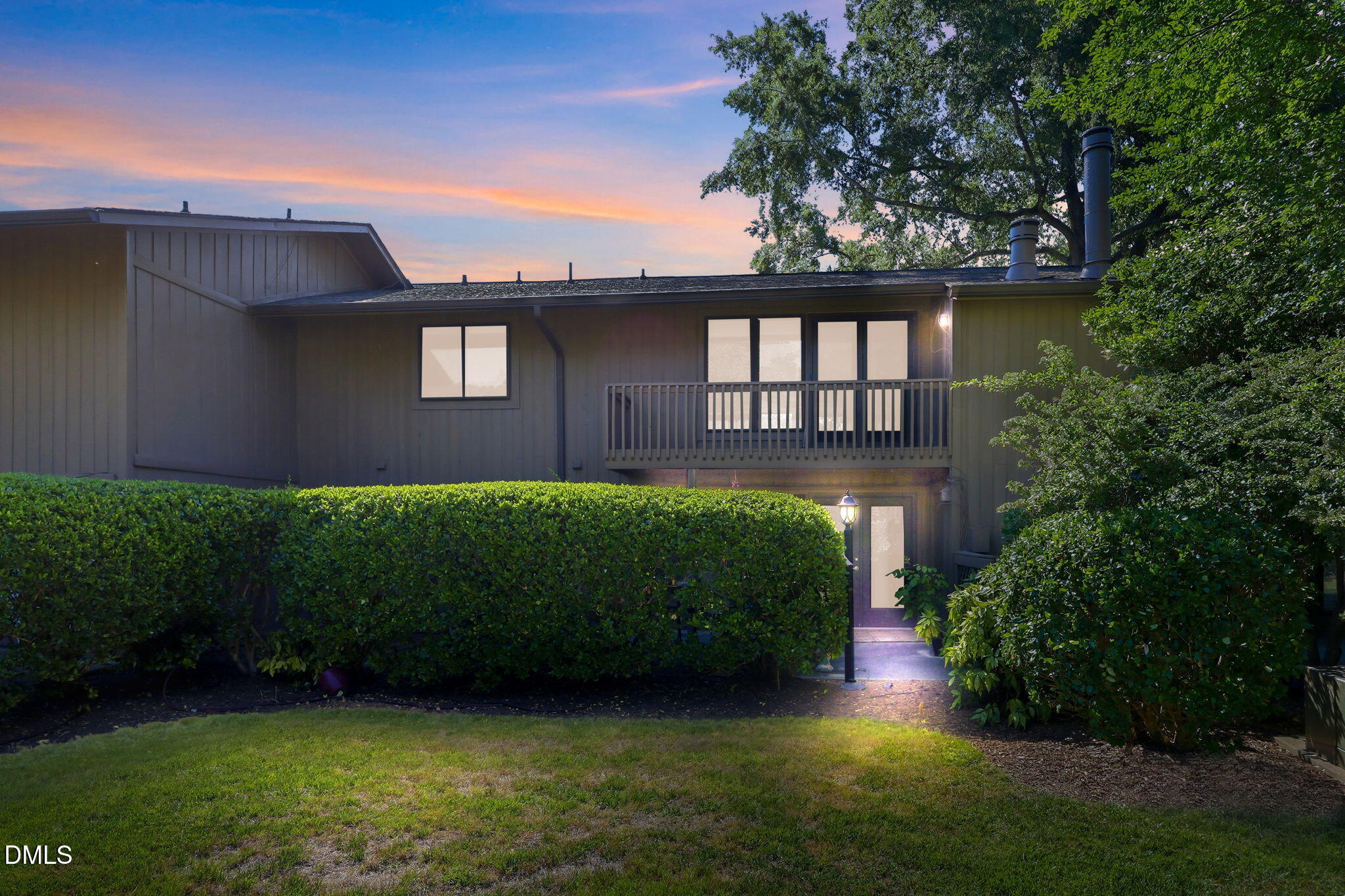 306 Oak Tree Drive # 306
