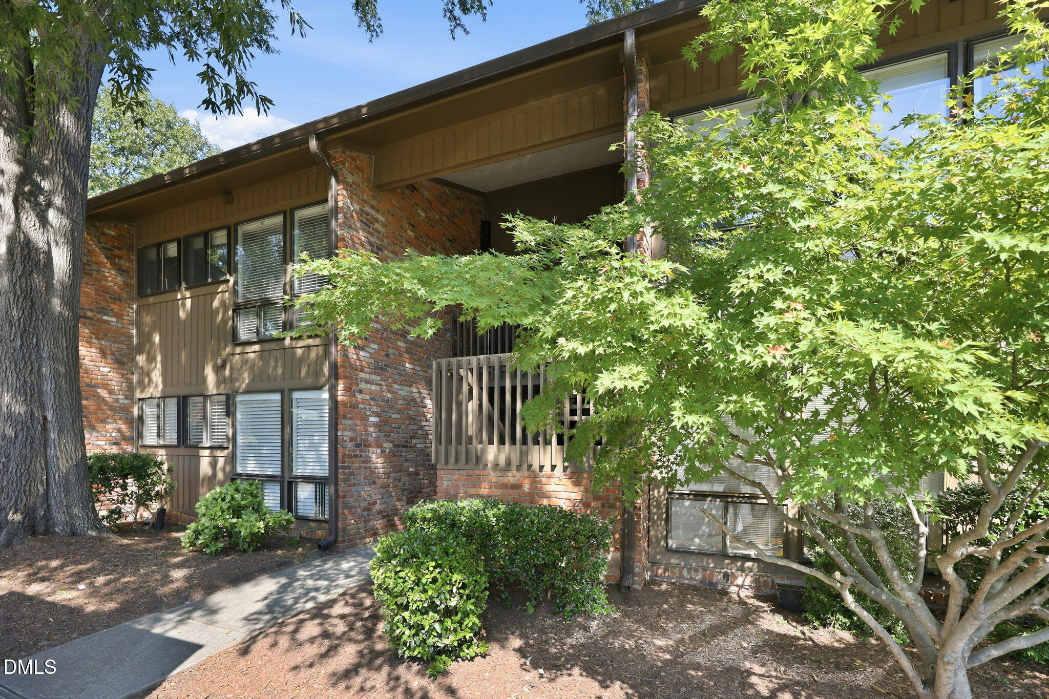306 Oak Tree Drive # 306