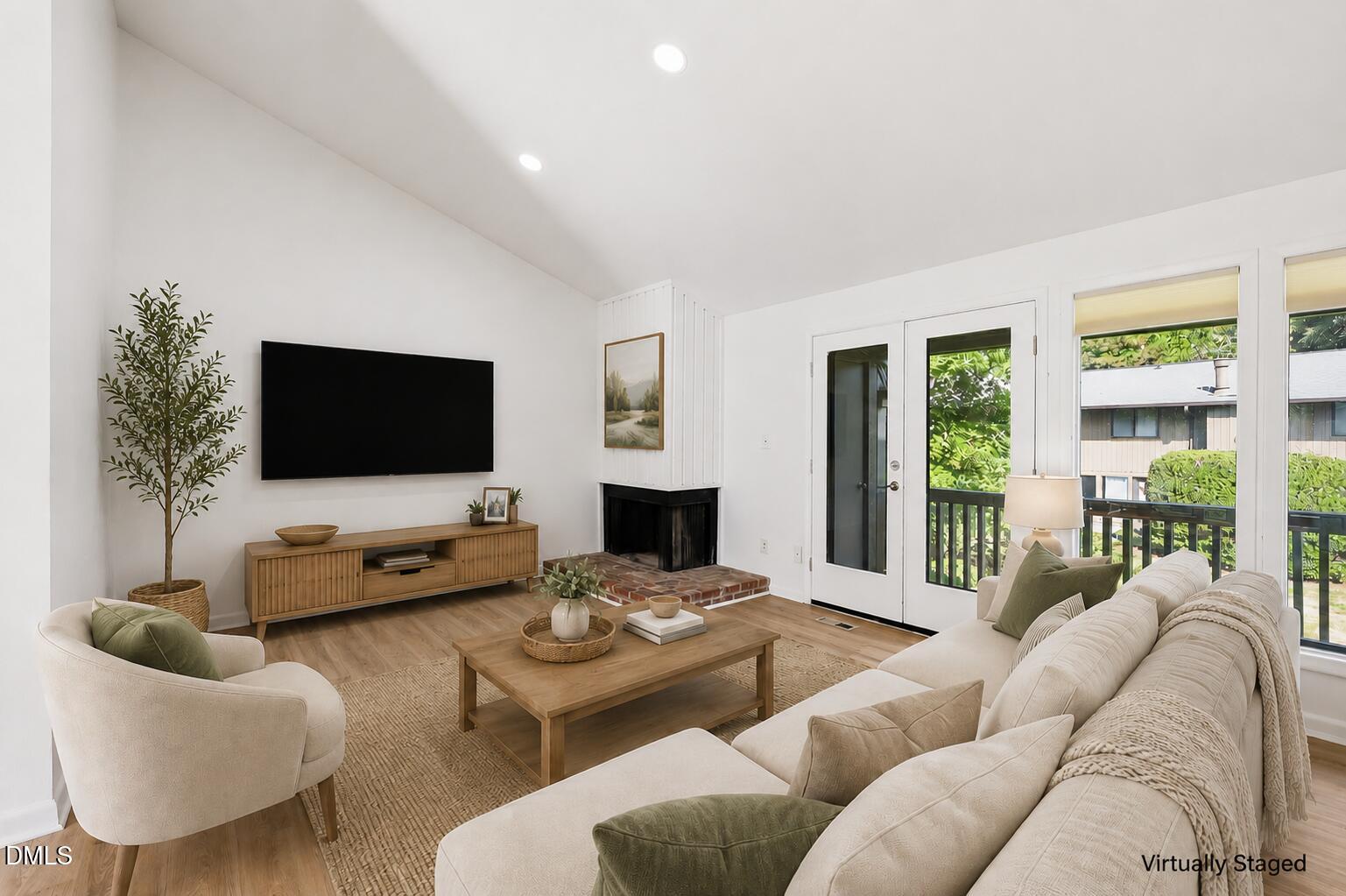 306 Oak Tree Drive # 306