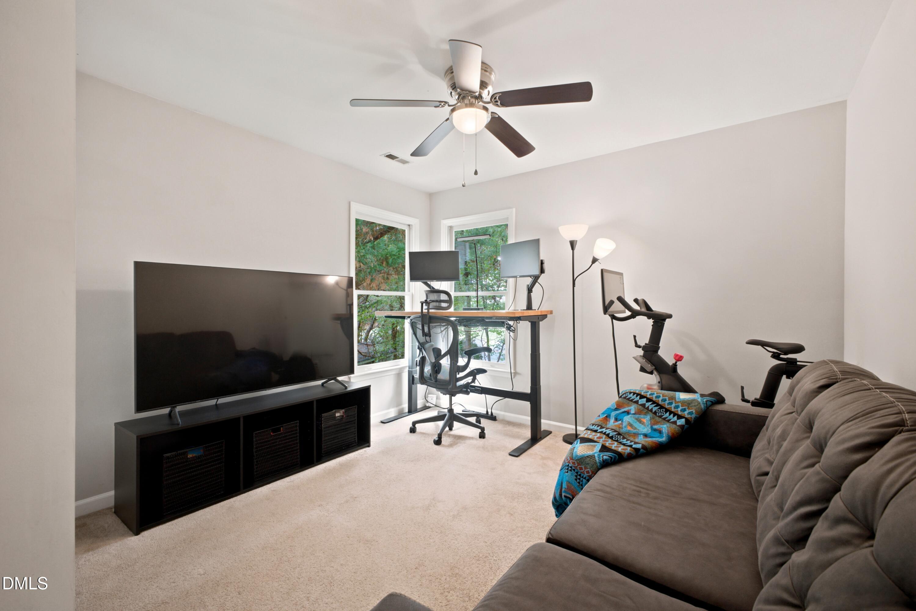 1643 Jamestowne Place