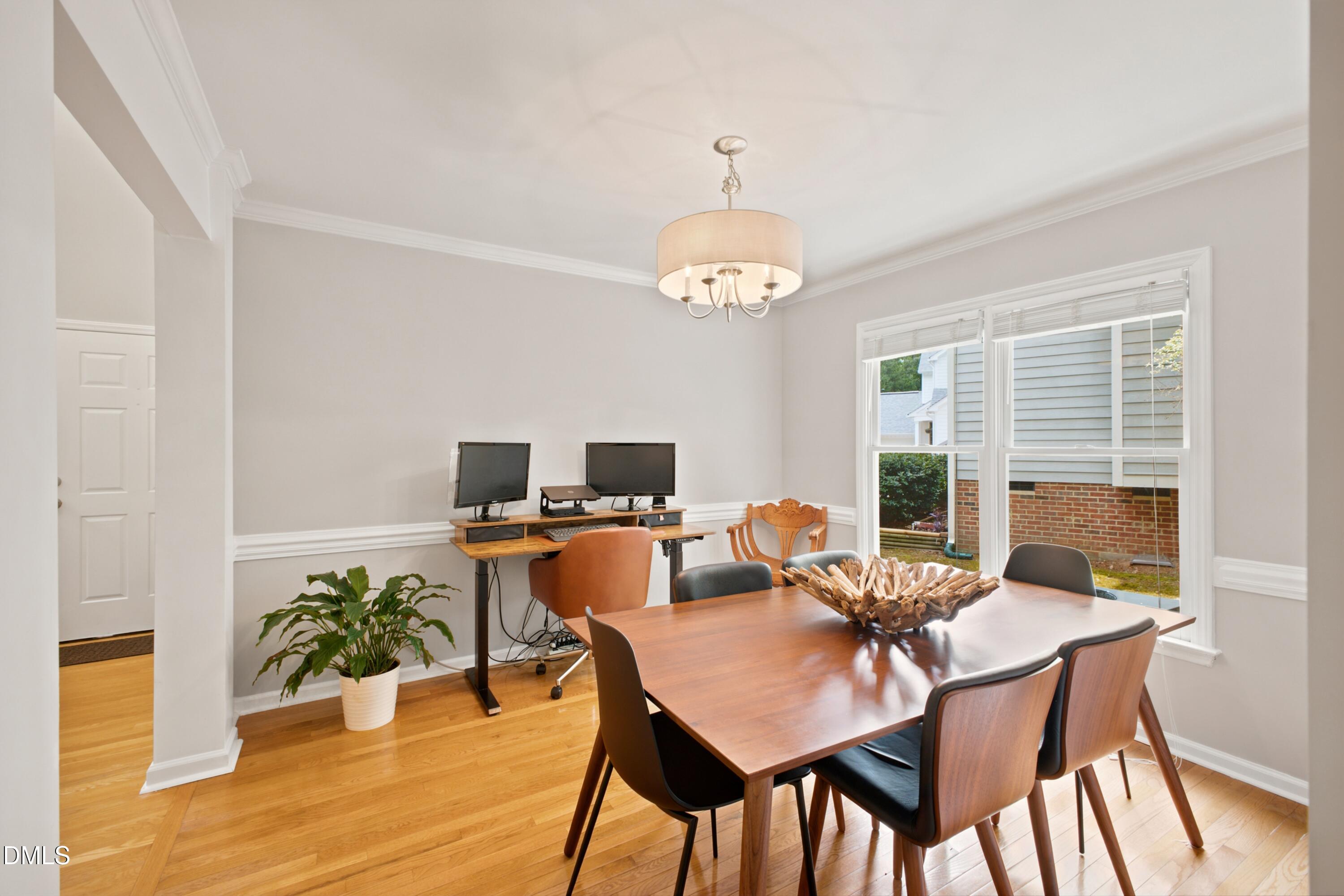 1643 Jamestowne Place