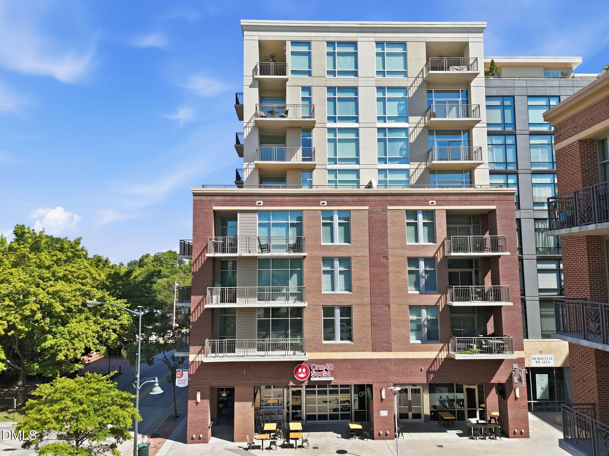 140 W Franklin Street