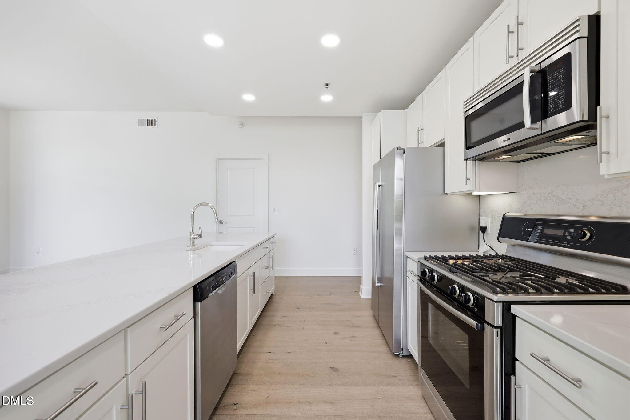 140 W Franklin Street