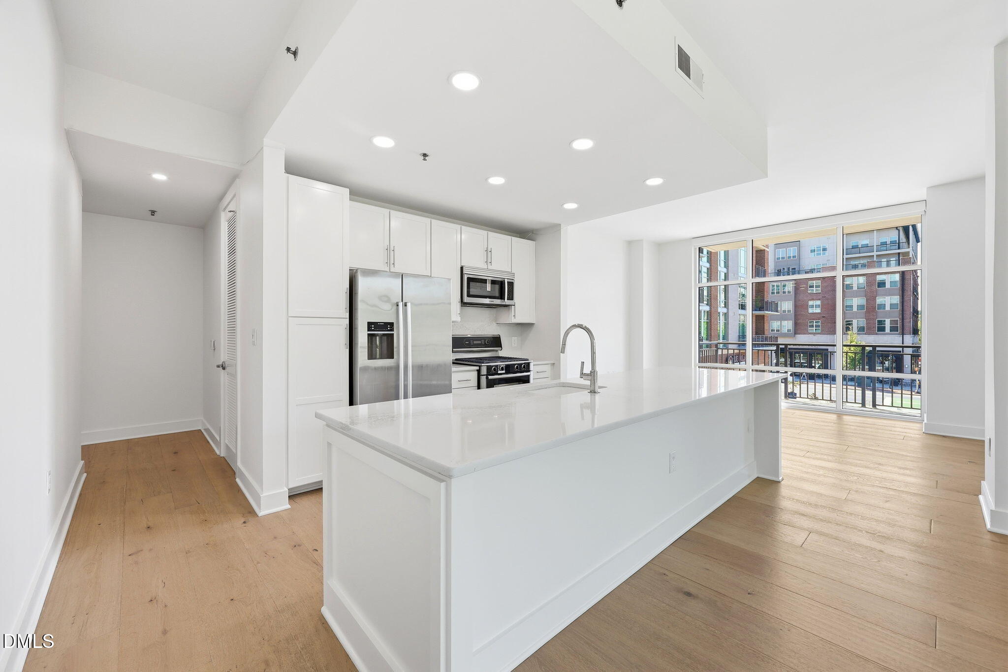 140 W Franklin Street