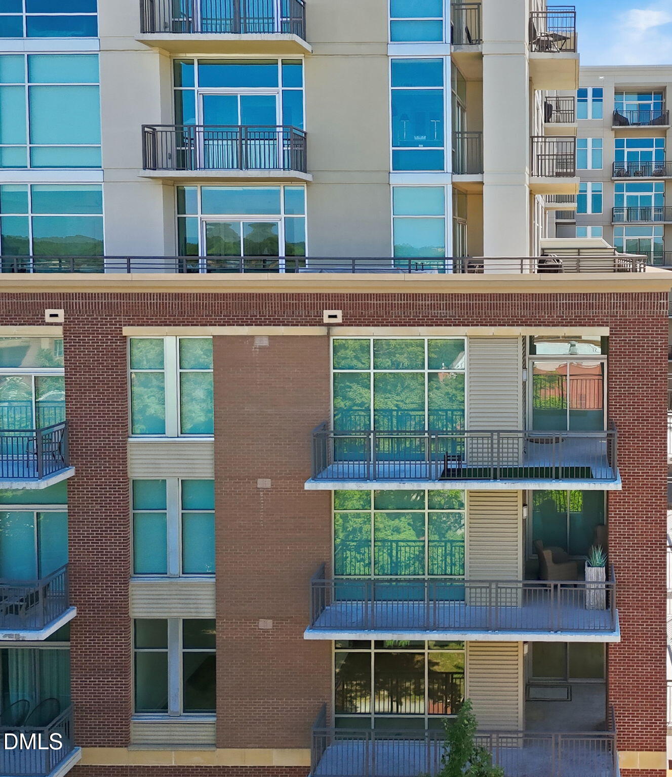 140 W Franklin Street