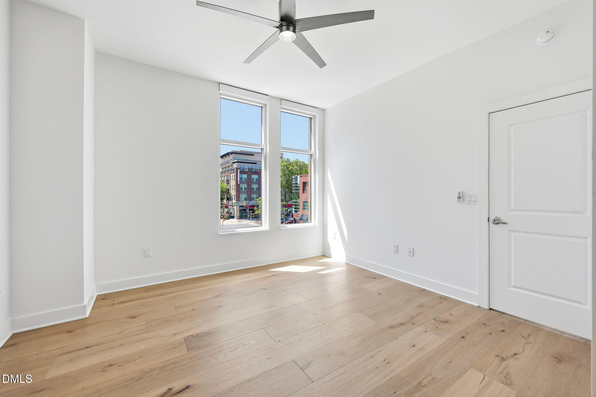 140 W Franklin Street