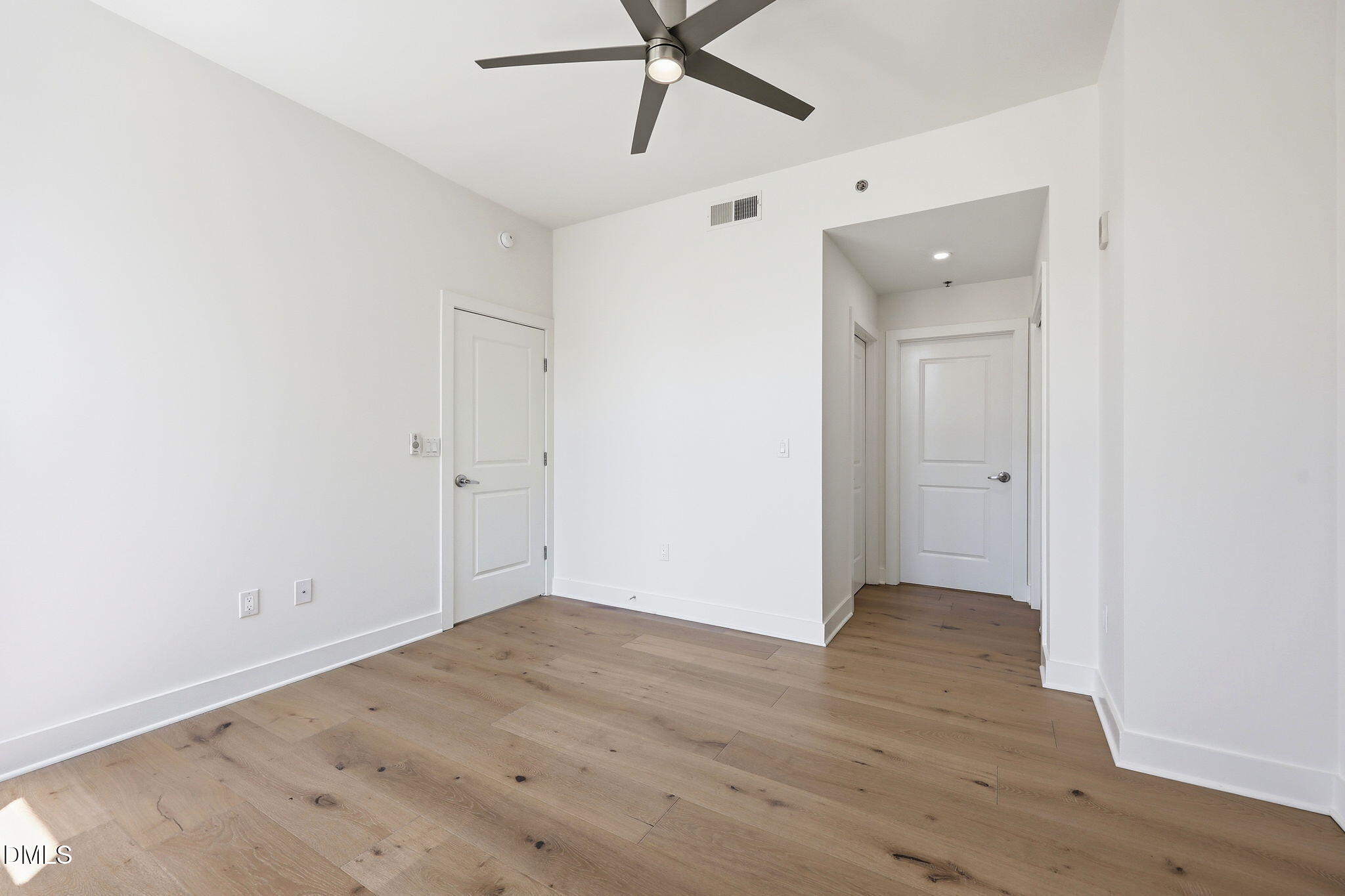 140 W Franklin Street