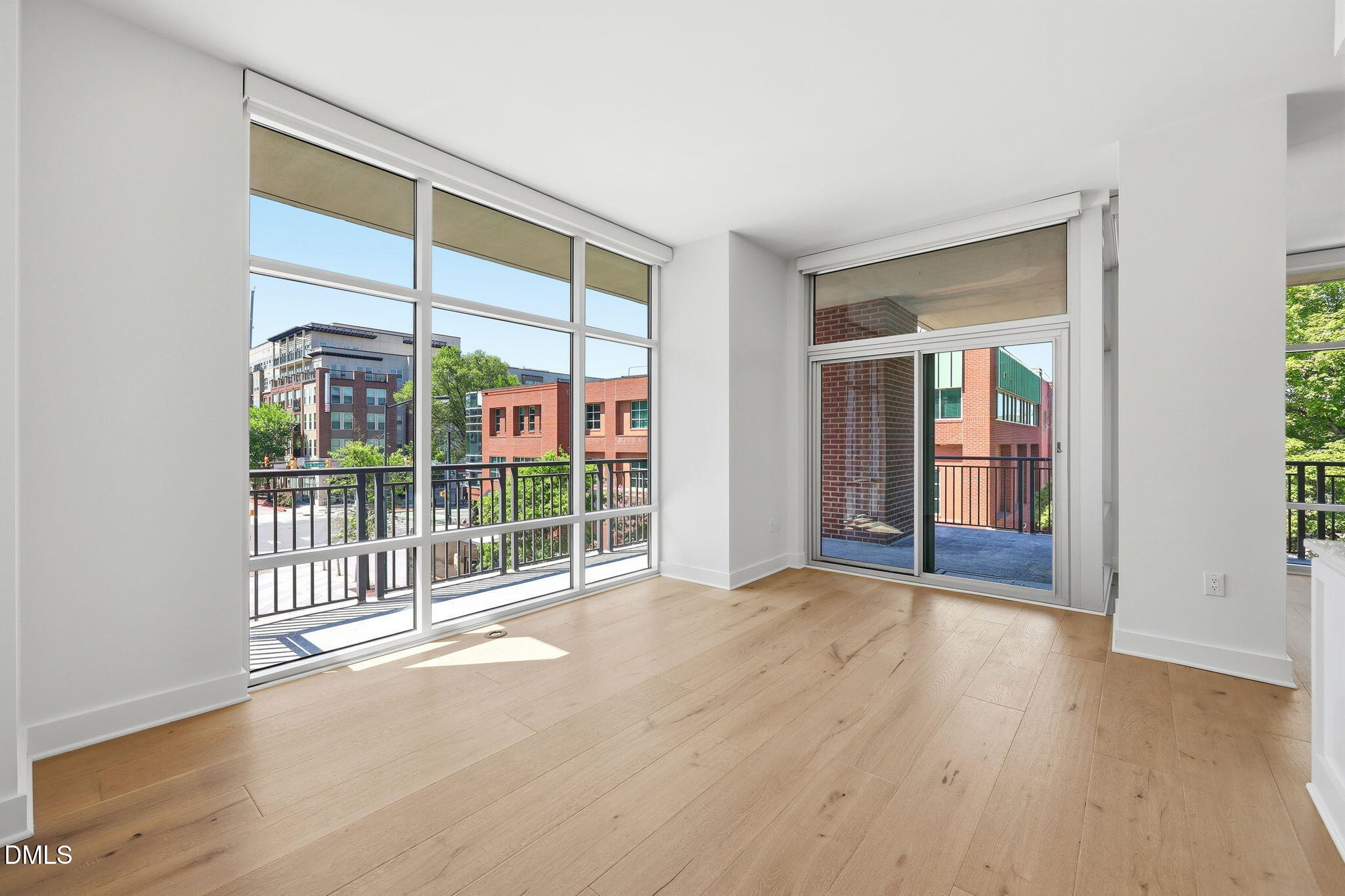 140 W Franklin Street