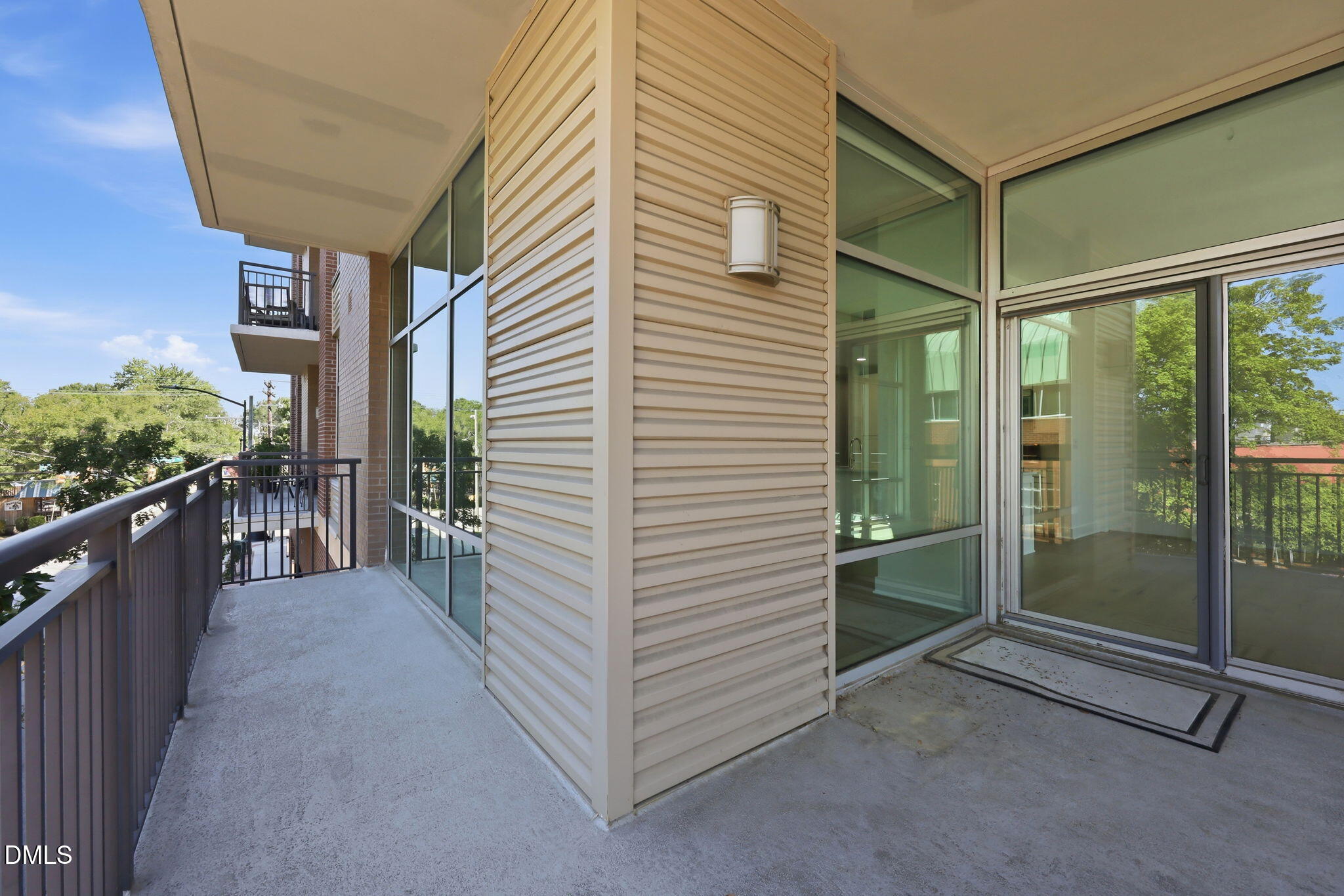 140 W Franklin Street