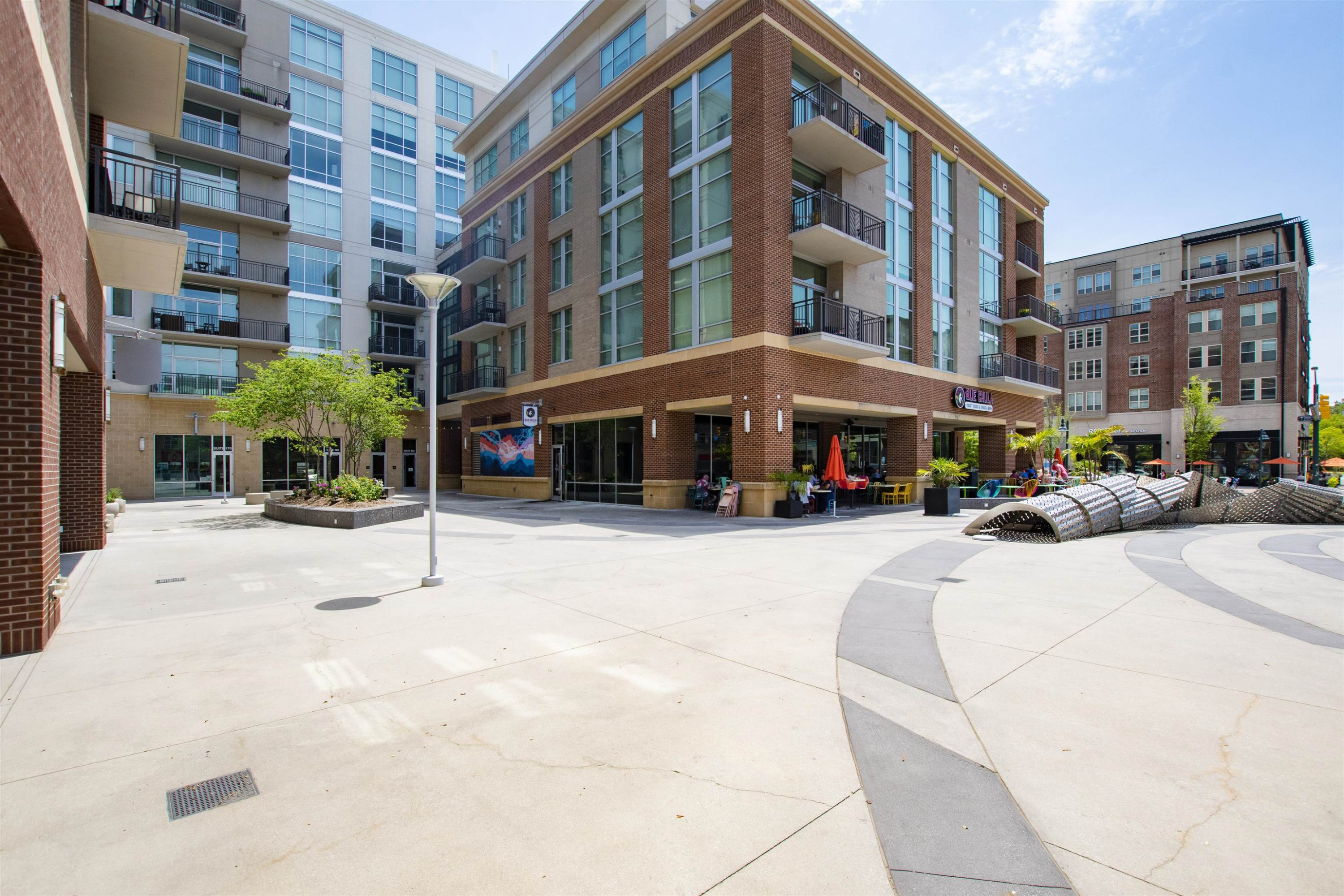 140 W Franklin Street # 406