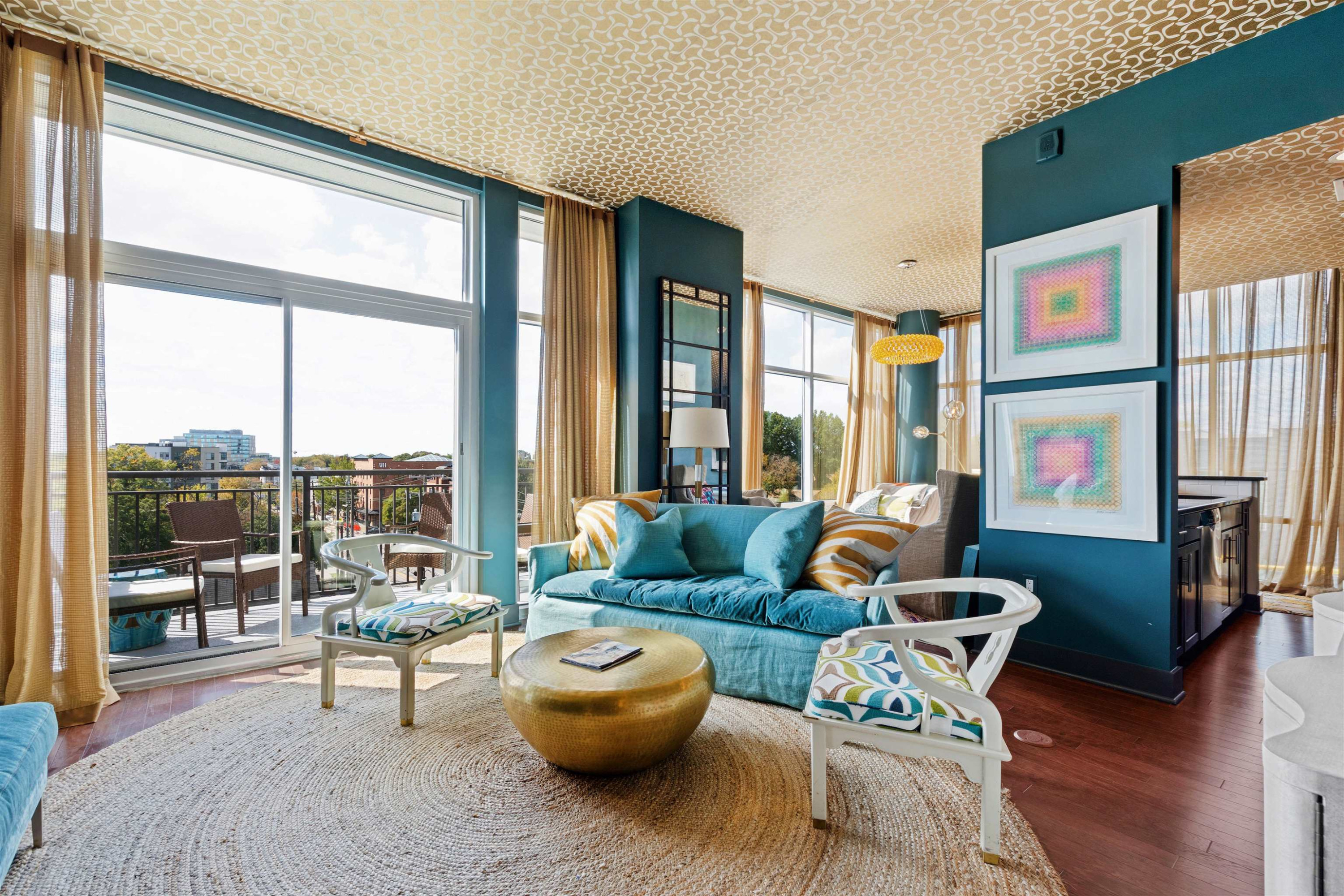 140 W Franklin Street # 406