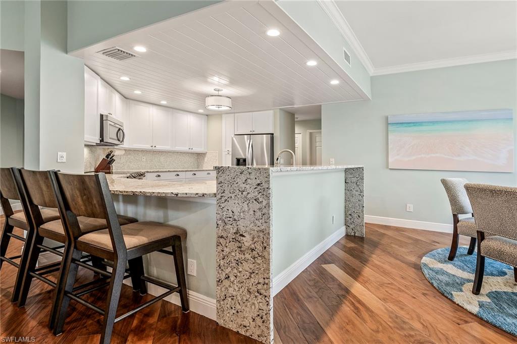 8479 Abbington CIR 1221