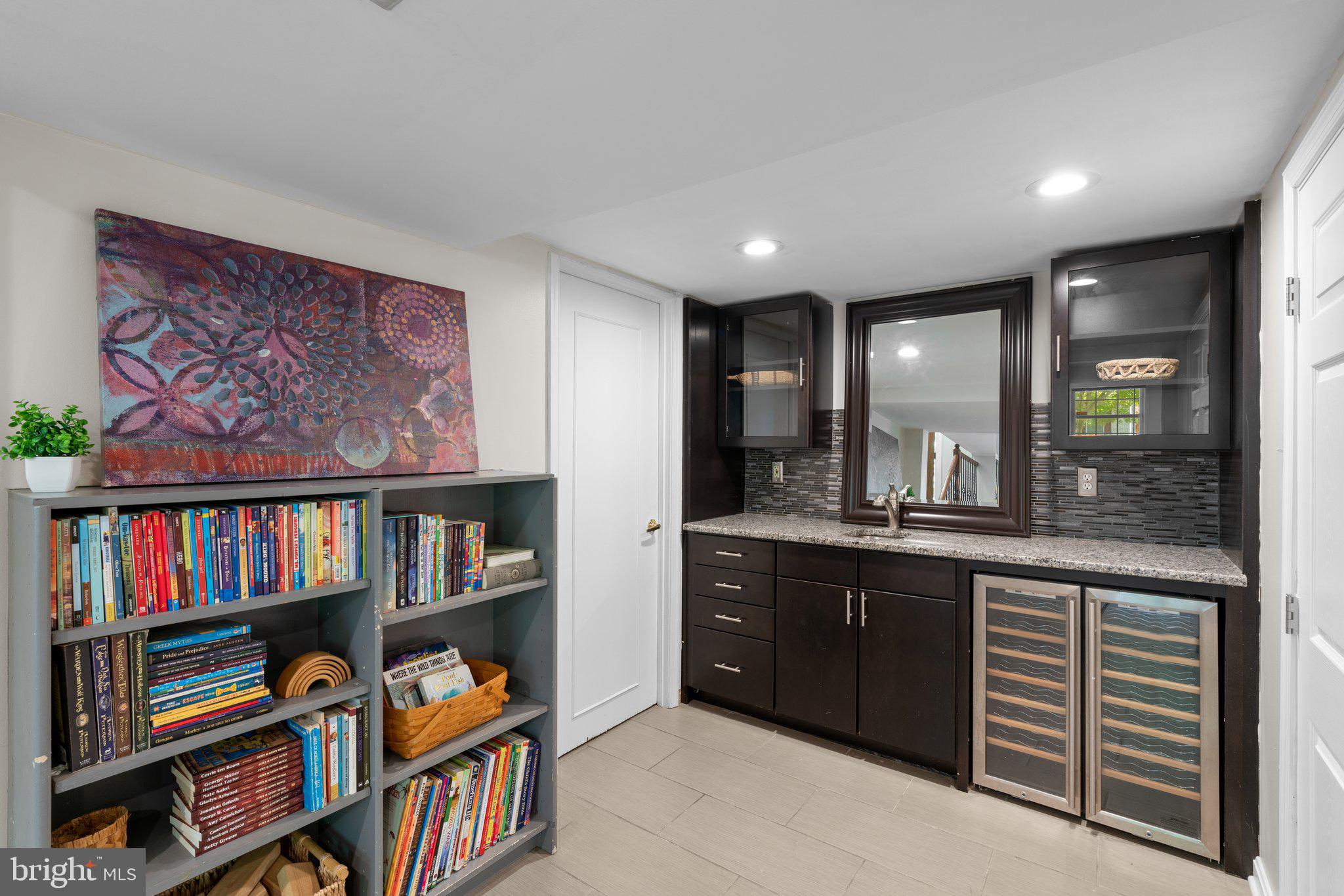 61 DIVIDING CREEK COURT