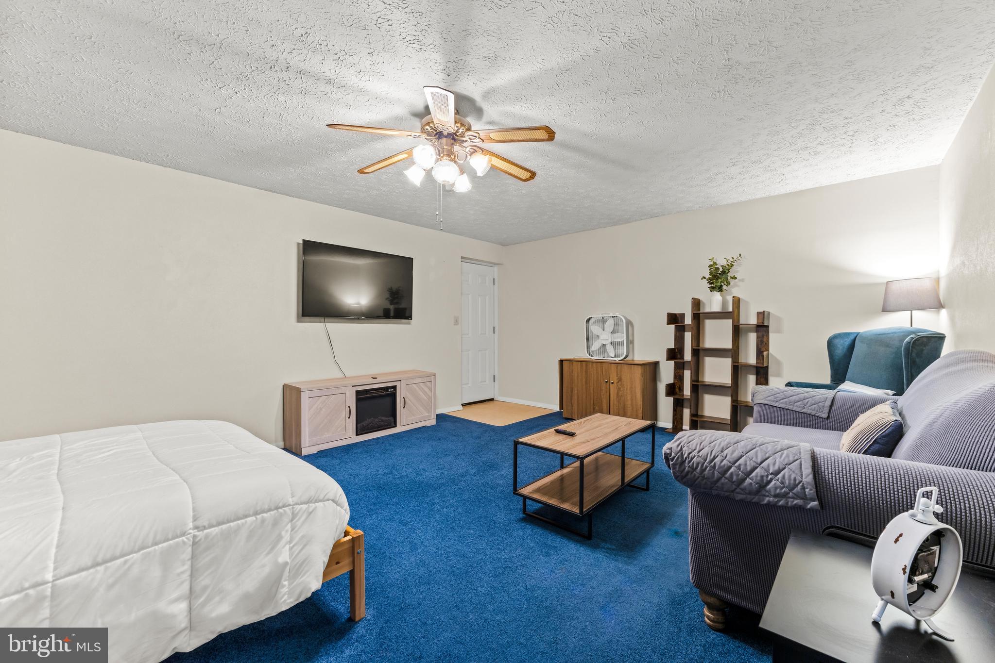 7946 COBBLER LANE