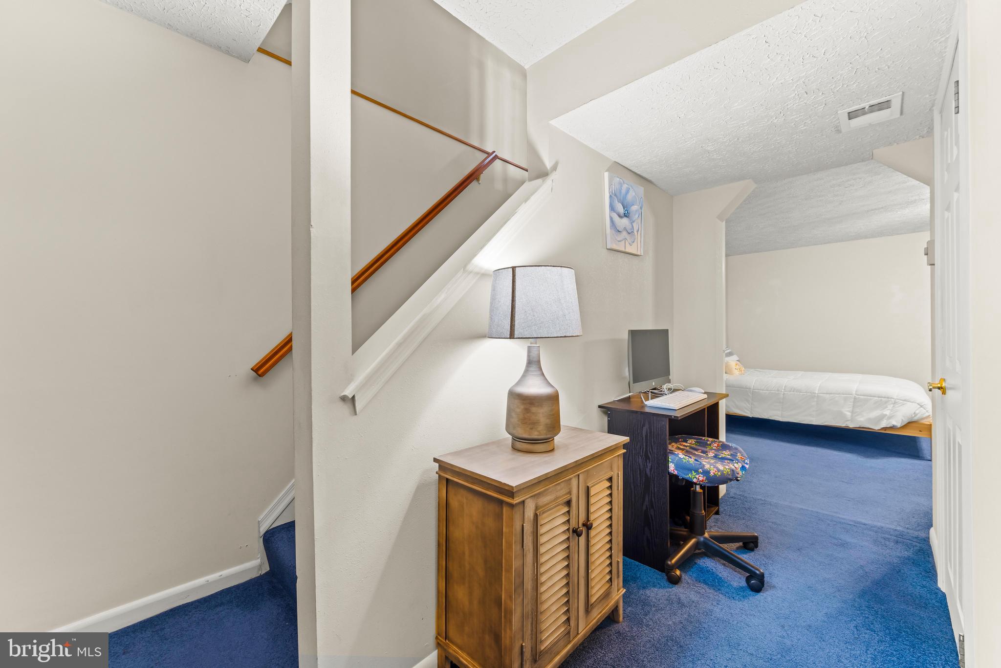 7946 COBBLER LANE