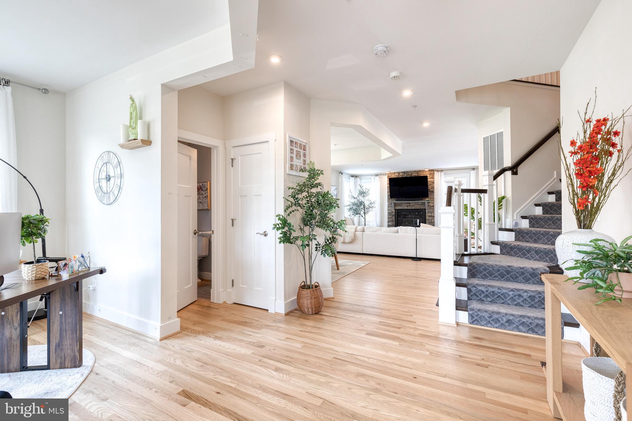 8142 DANNER DRIVE