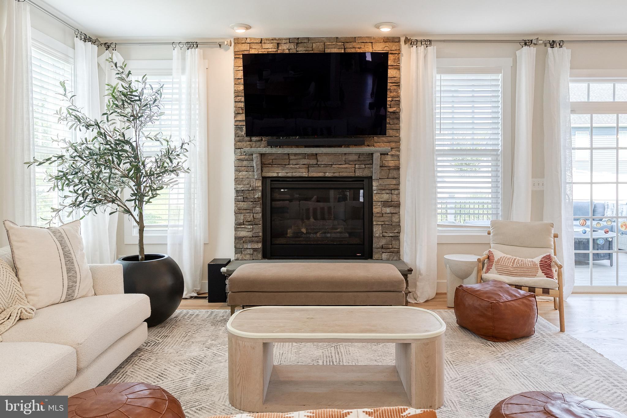 8142 DANNER DRIVE