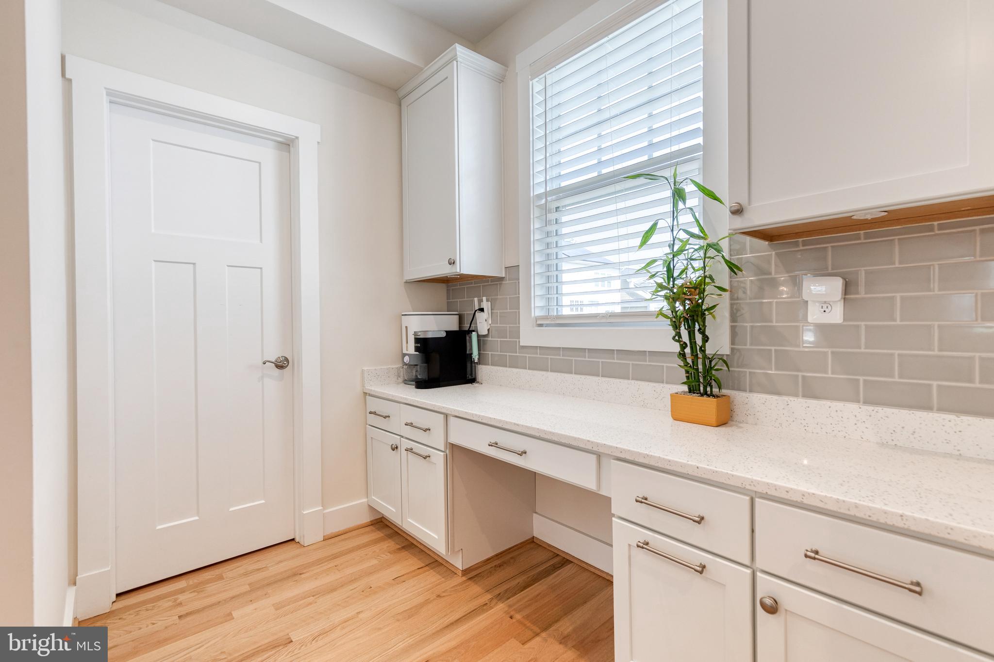 8142 DANNER DRIVE