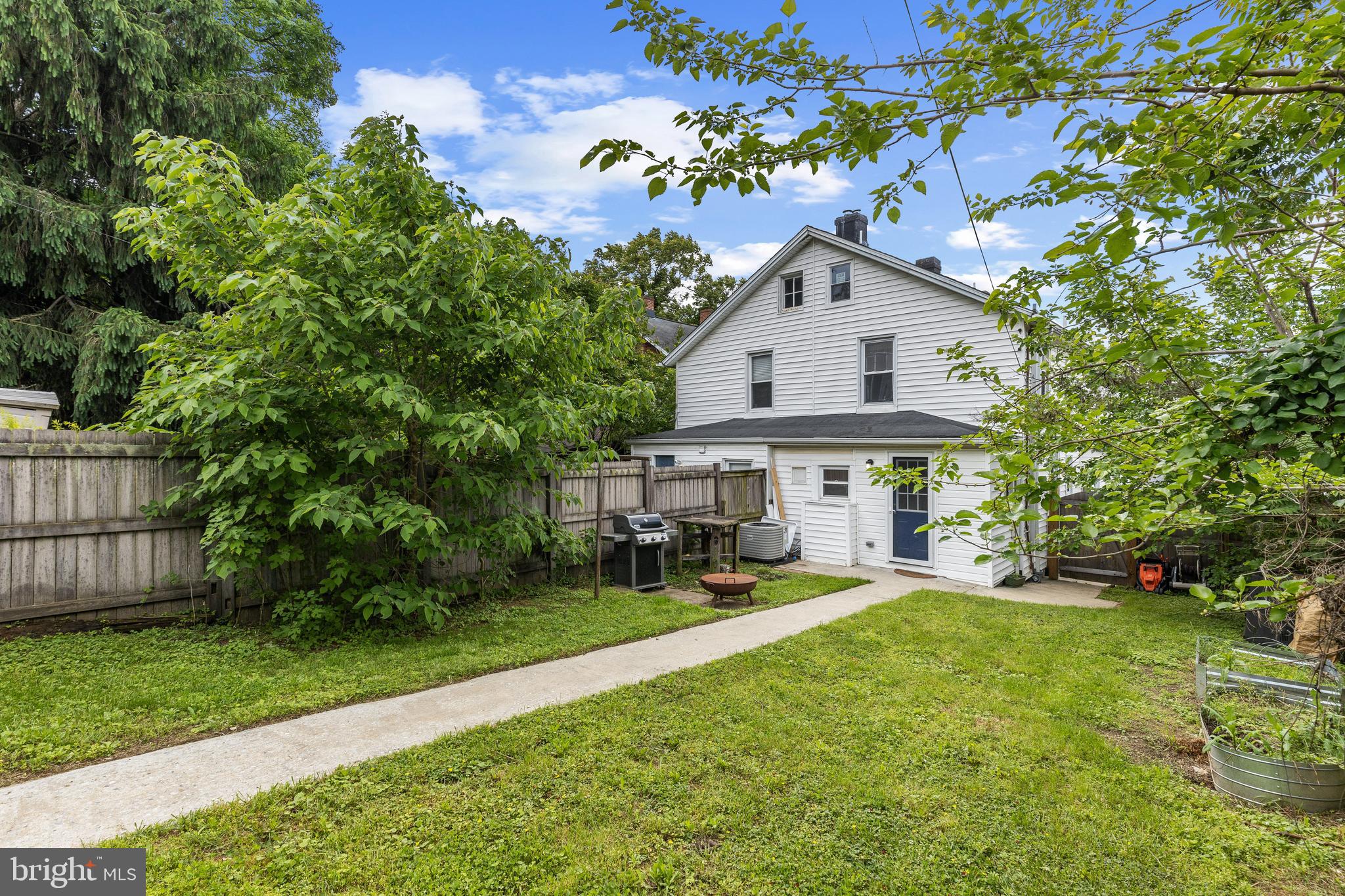3725 FALLS ROAD
