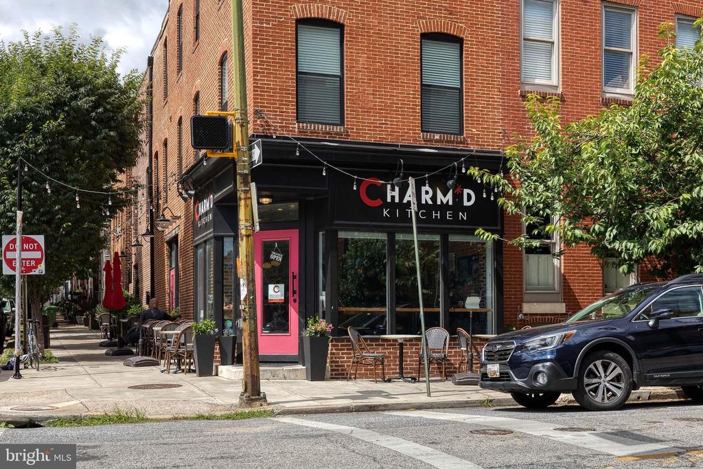 2104 E PRATT STREET