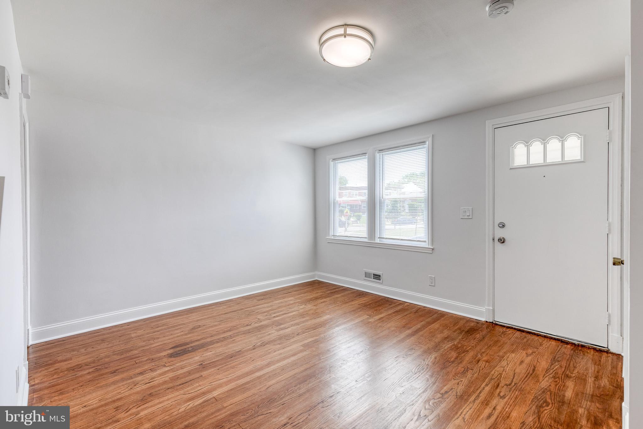 3944 CHESTERFIELD AVENUE