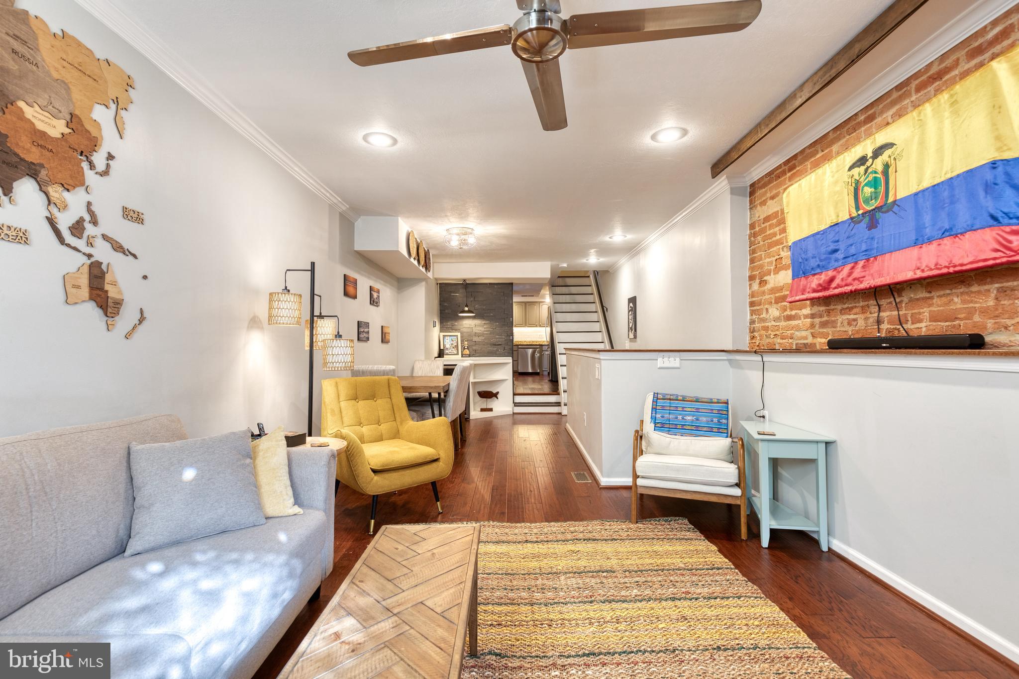 2218 FLEET STREET