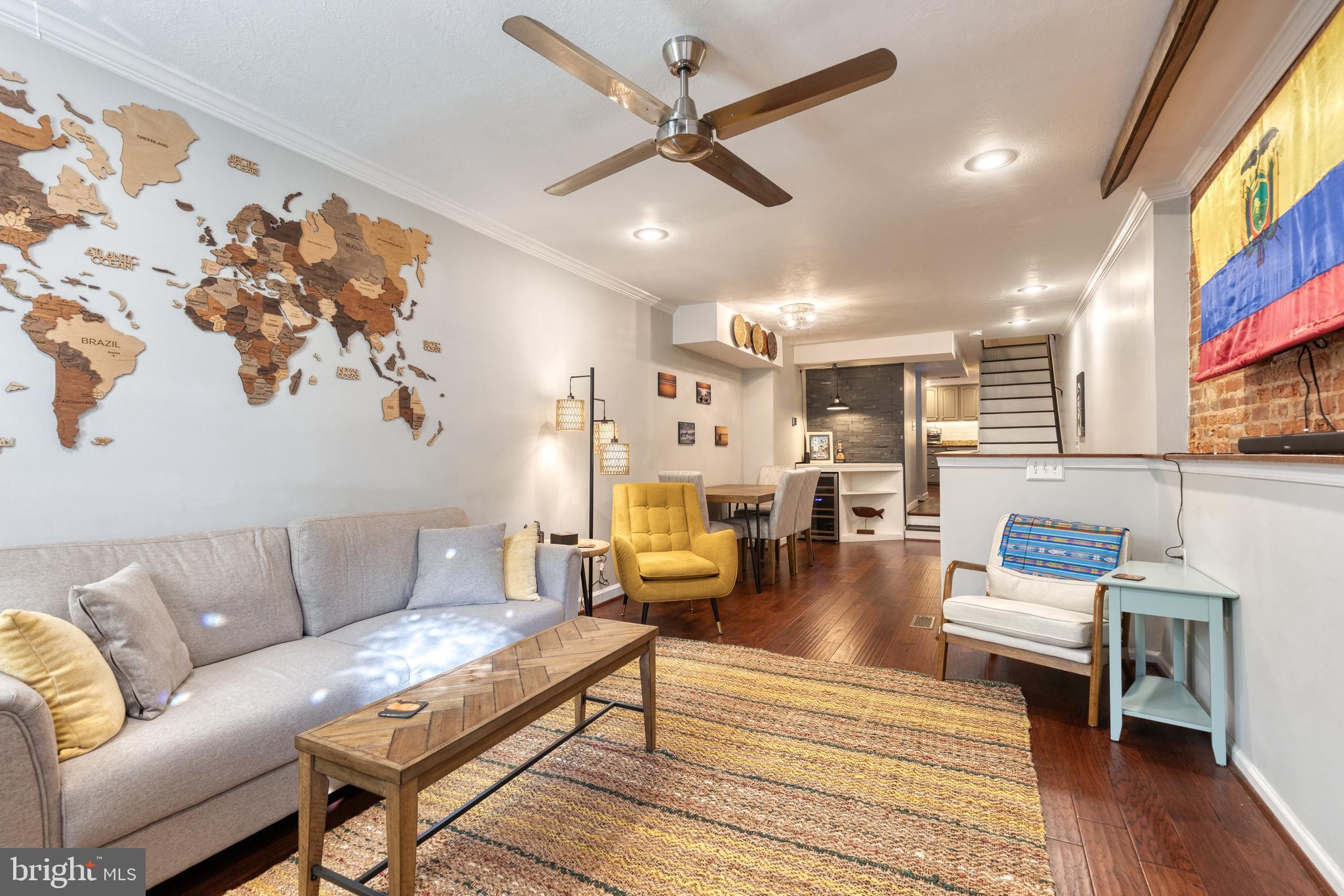 2218 FLEET STREET