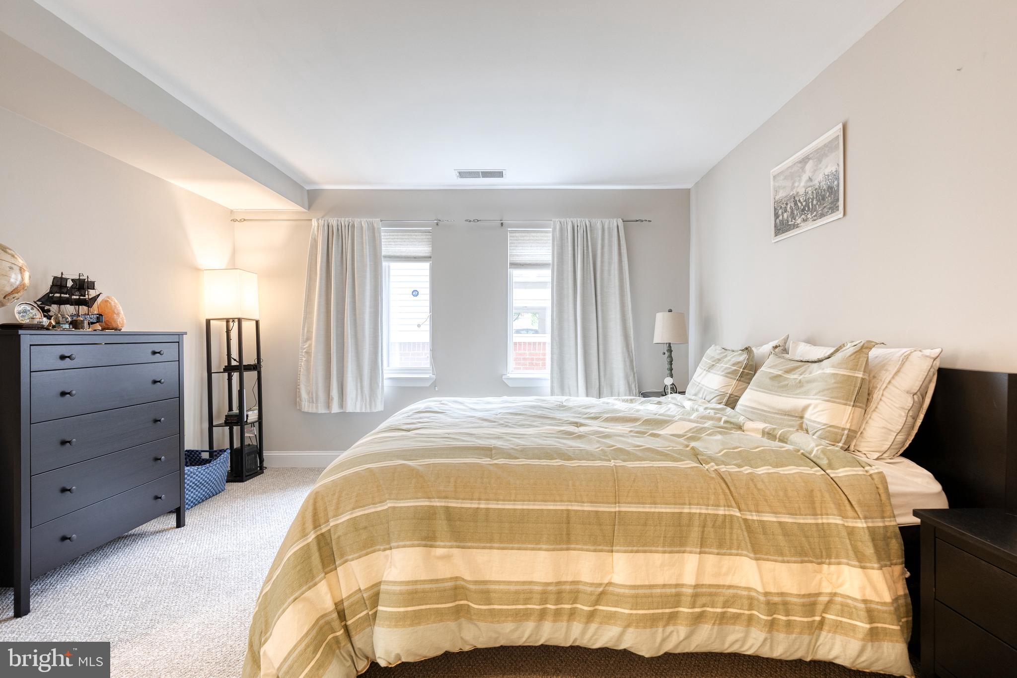 16 W HILL STREET R 12