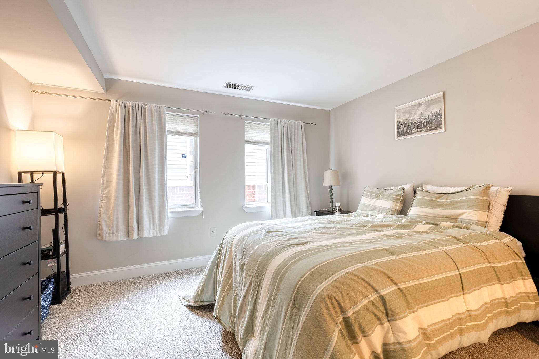 16 W HILL STREET R 12