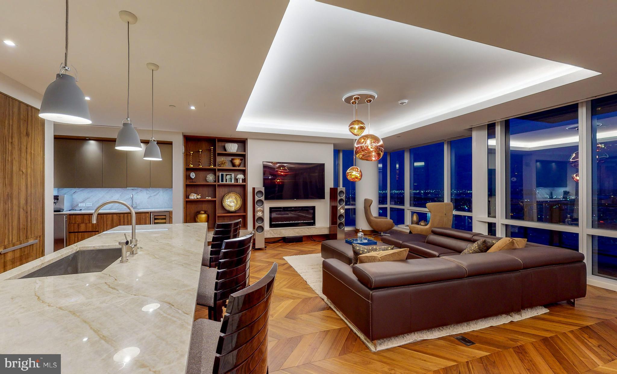 300 INTERNATIONAL DRIVE 2501