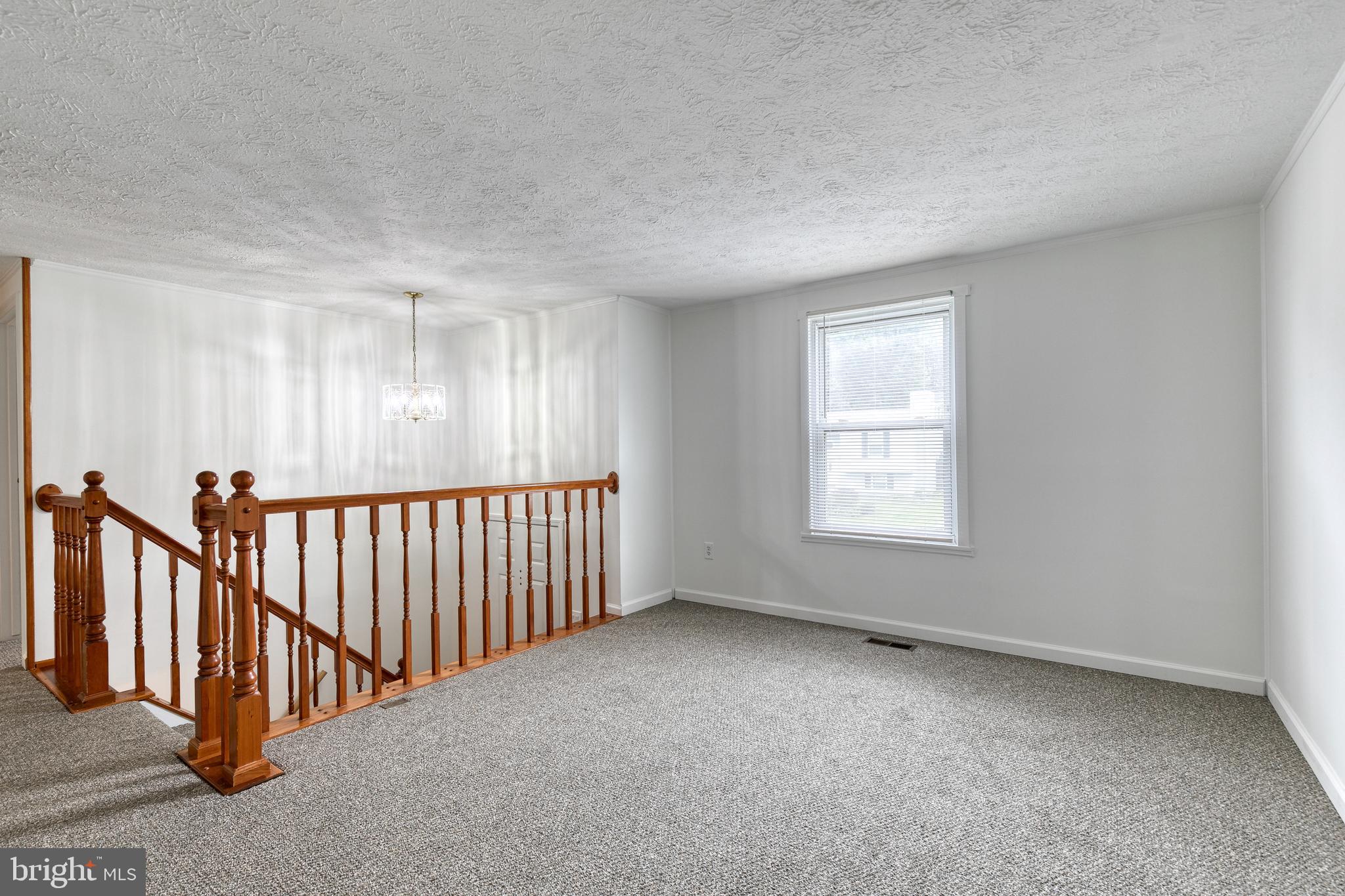 1935 Sue Creek Dr